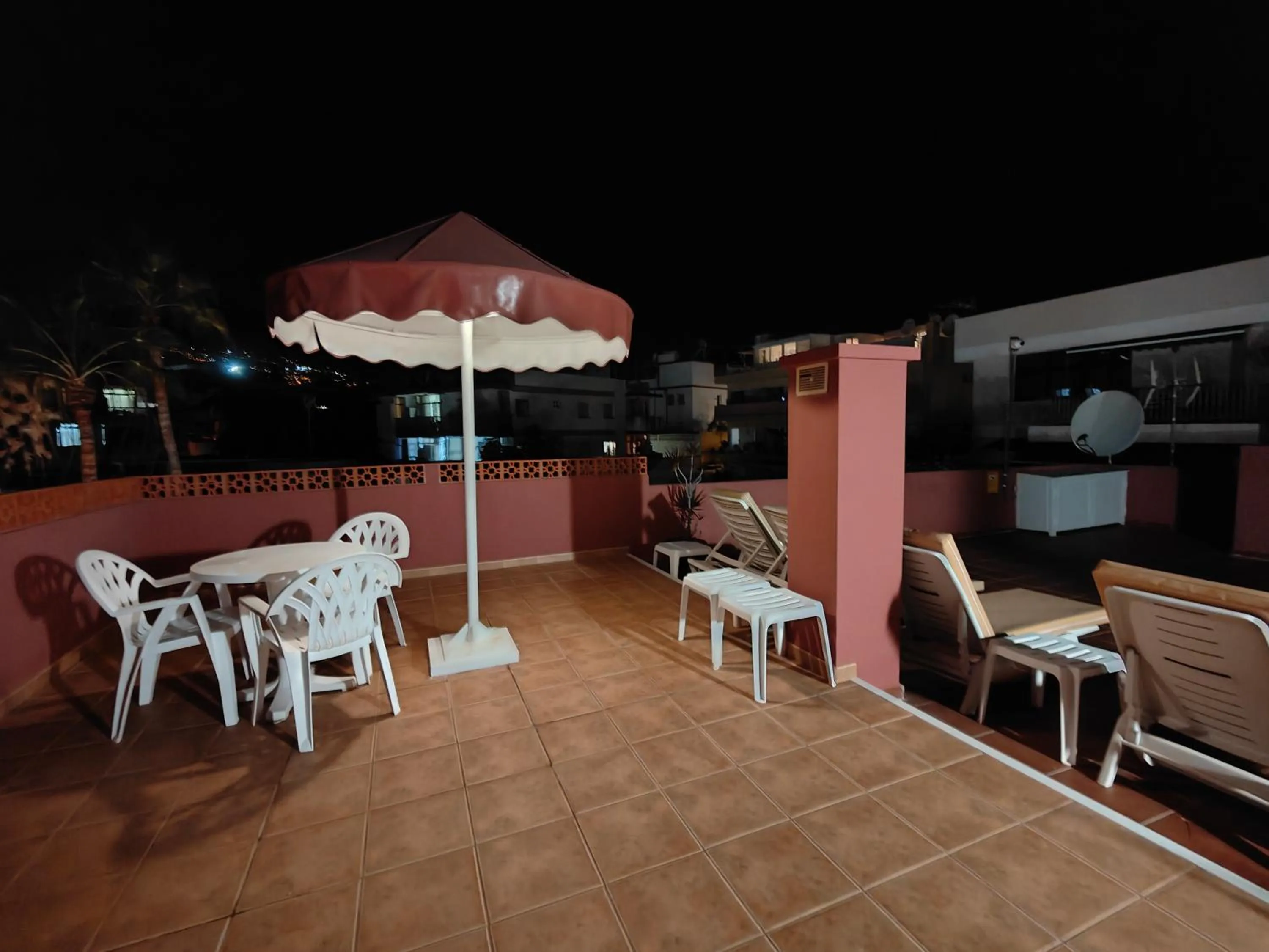 Property building in Hotel Don Cándido