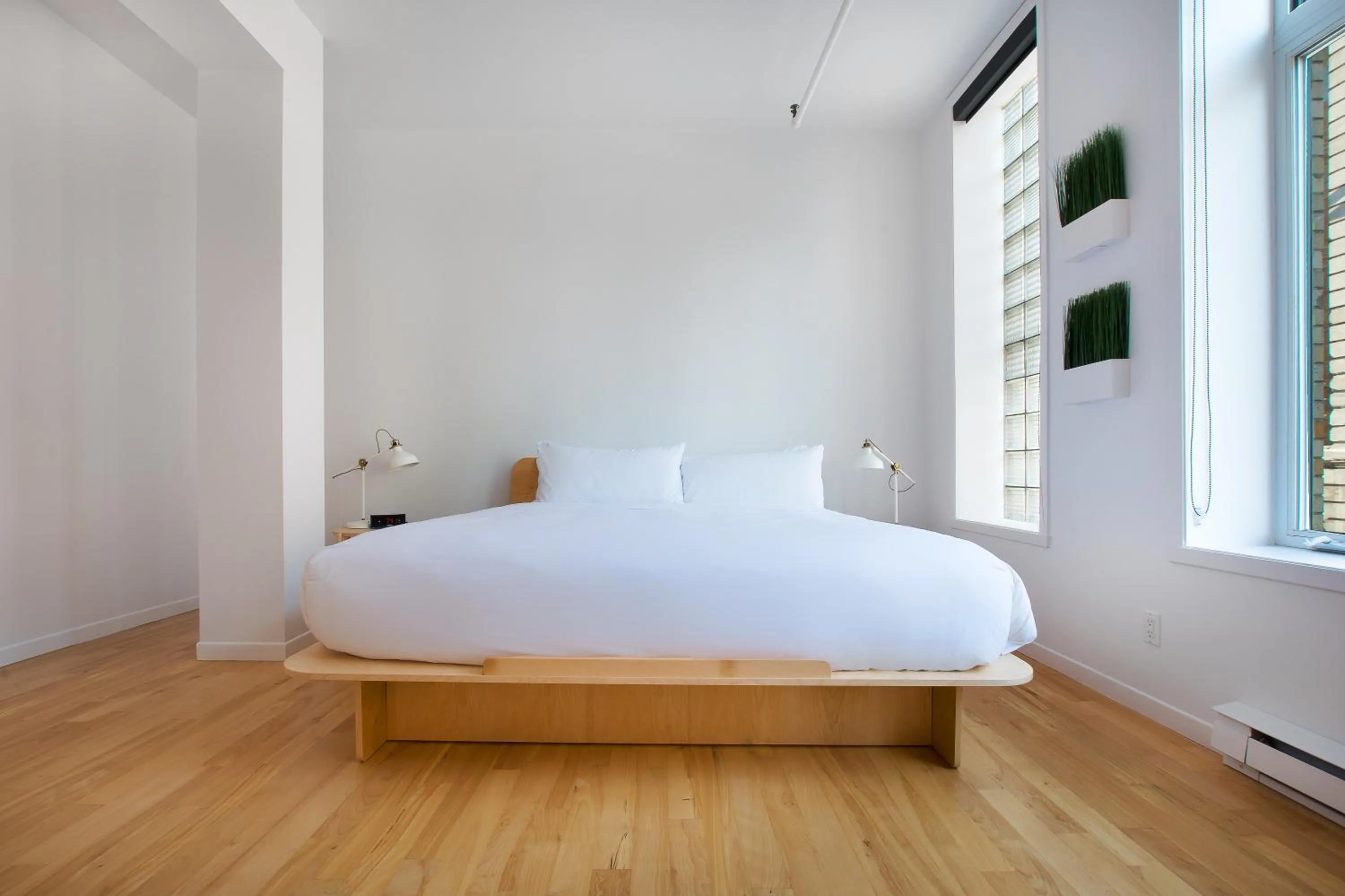 Bed in Les Lofts St-Roch - Par Les Lofts Vieux-Québec