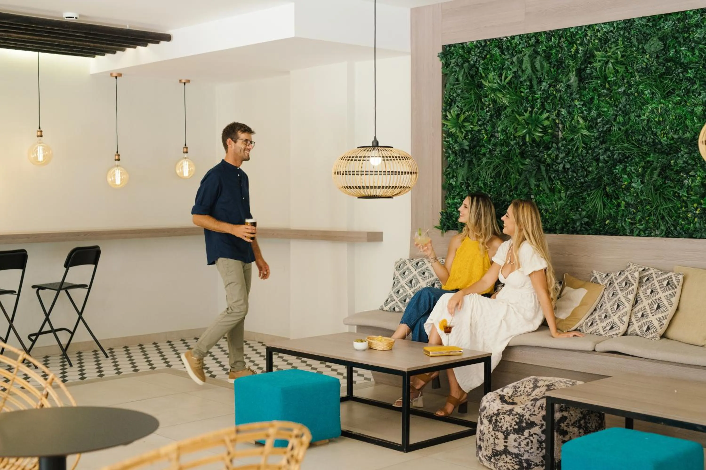 Lounge or bar in Hotel Ereza Mar - Adults Only