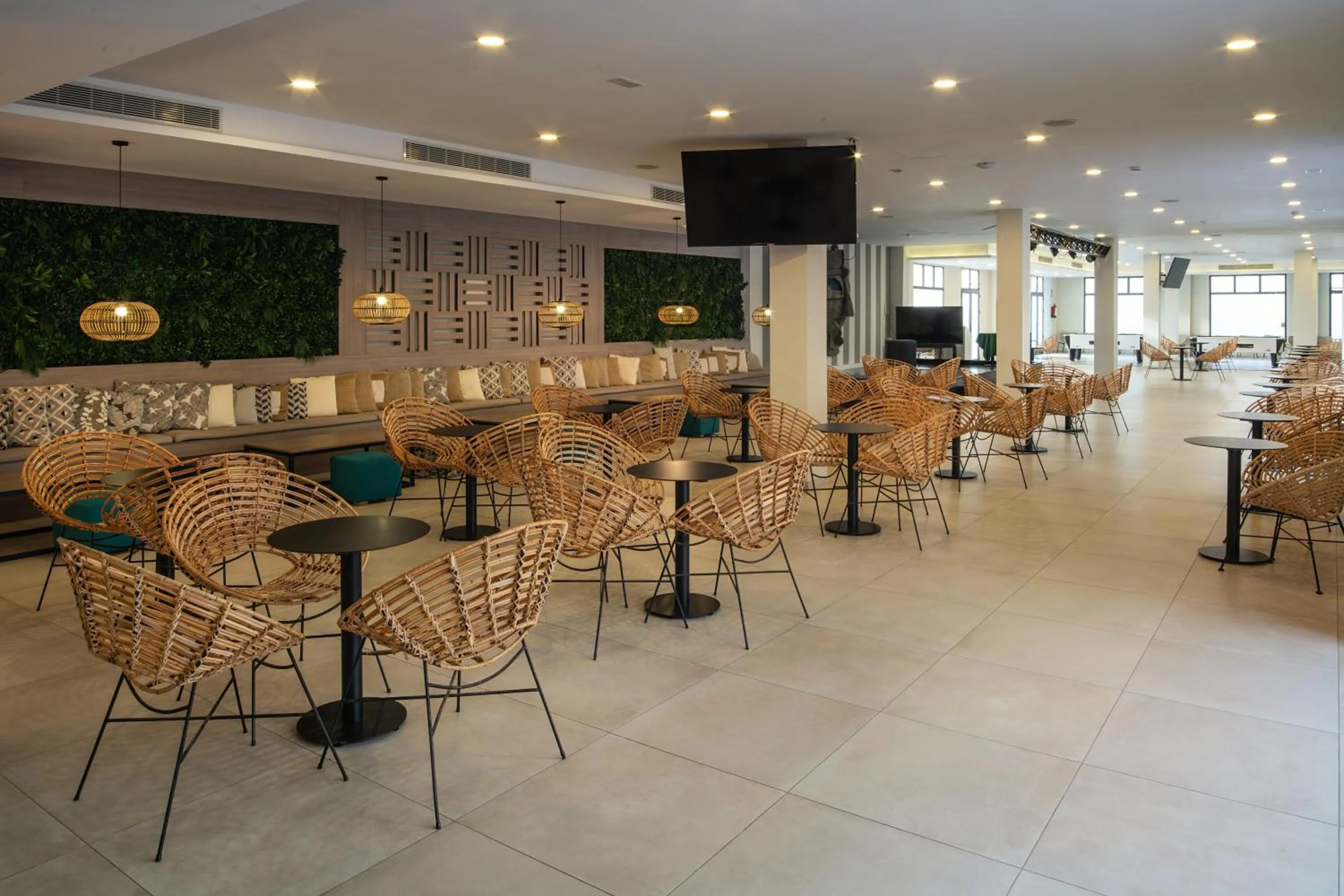 Lounge or bar in Hotel Ereza Mar - Adults Only