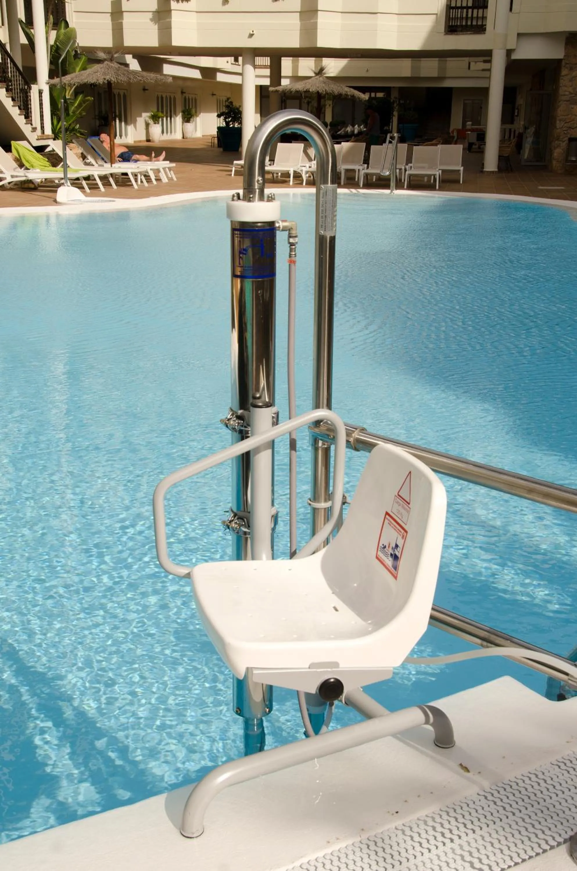Swimming pool in Hotel Ereza Mar - Adults Only