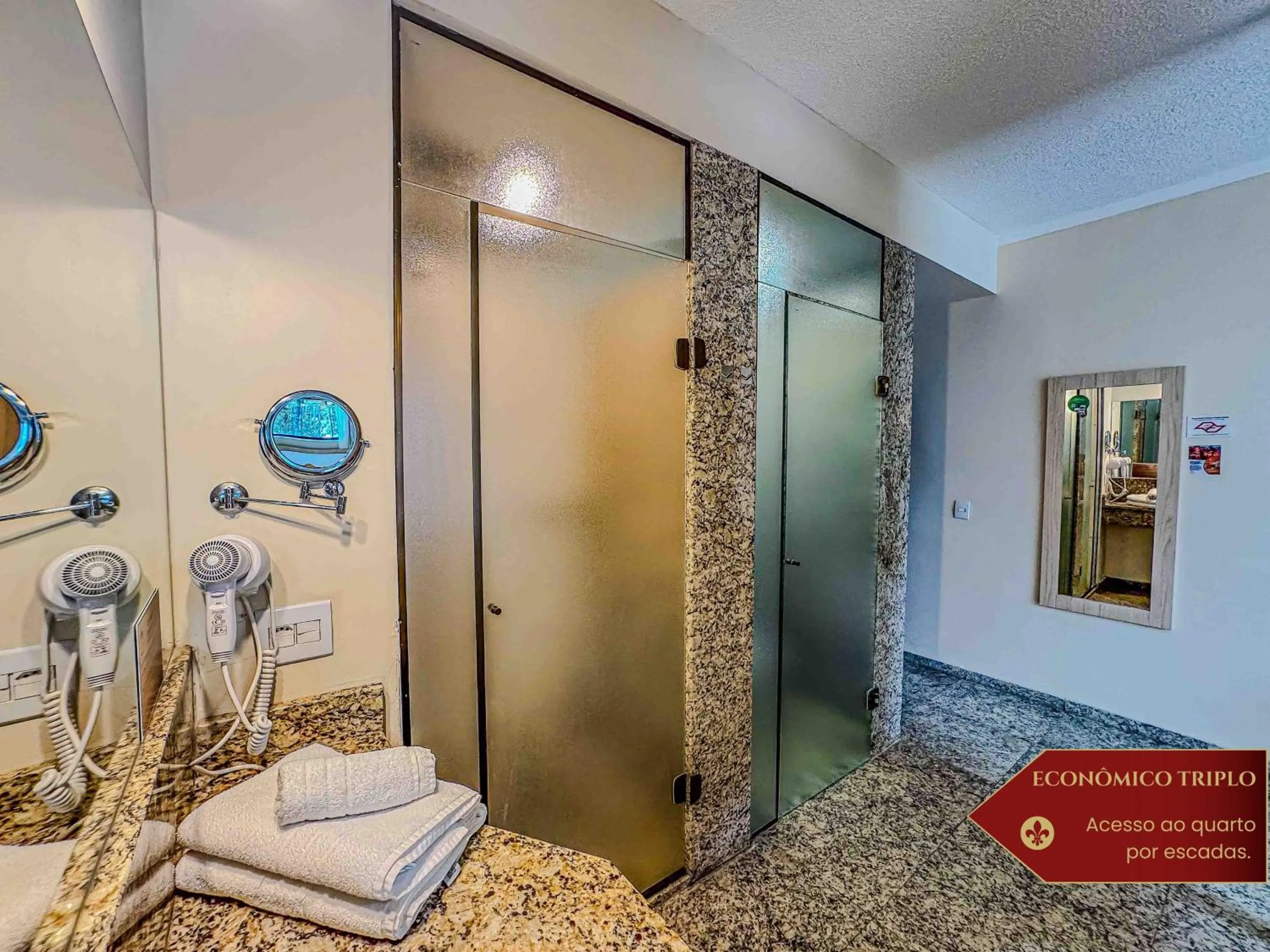 Bathroom in Hotel Castelo Nacional Inn Campos do Jordão