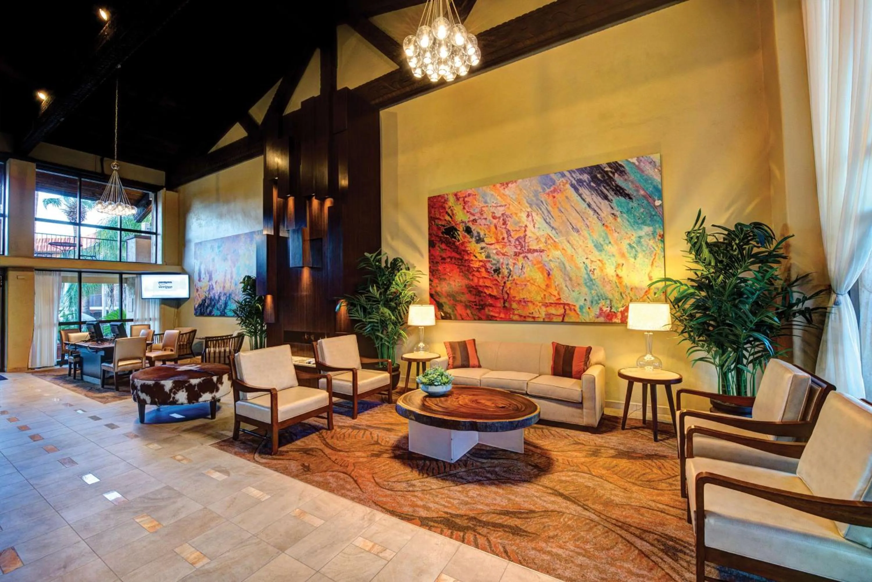 Lobby or reception in DoubleTree Suites by Hilton Tucson-Williams Center