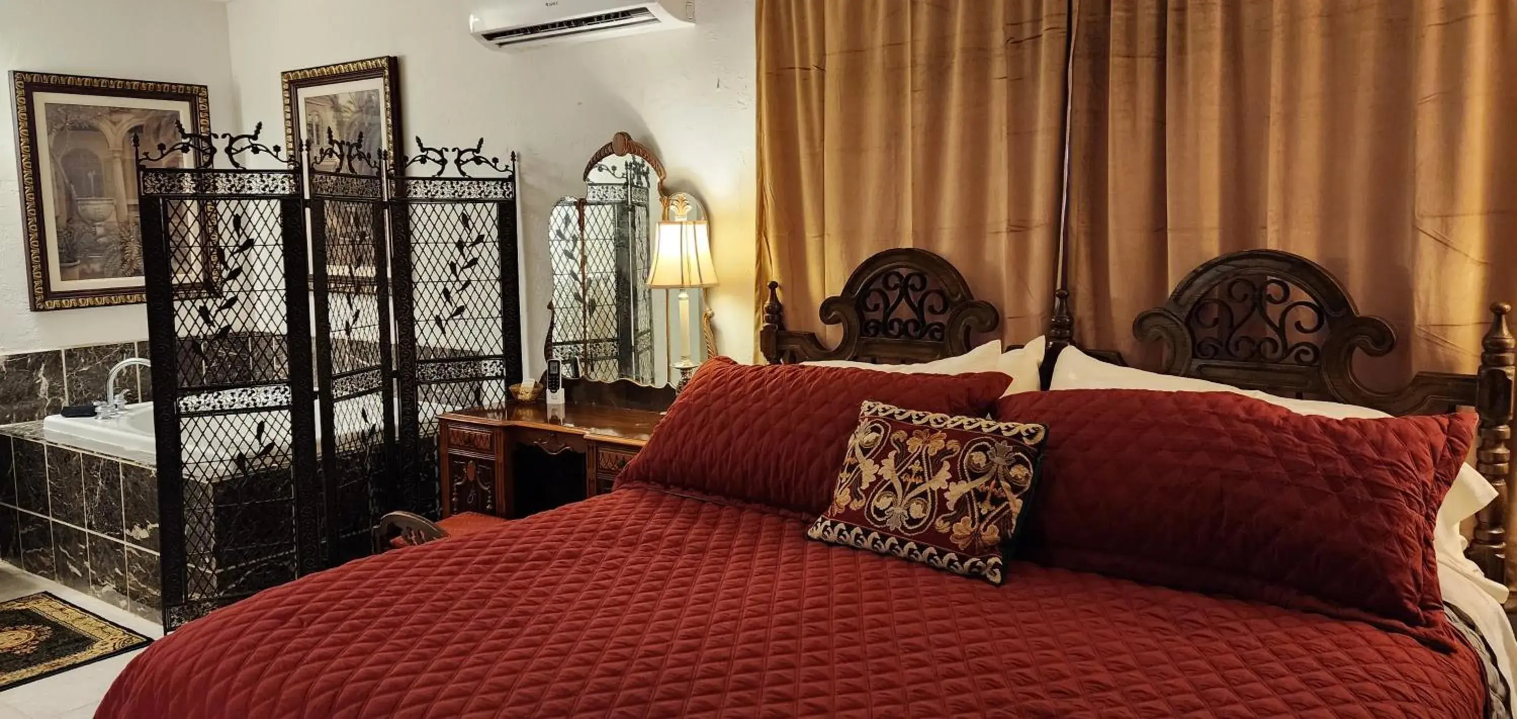 Family Suite in Lily Creek Lodge Family Suite in Lily Creek Lodge