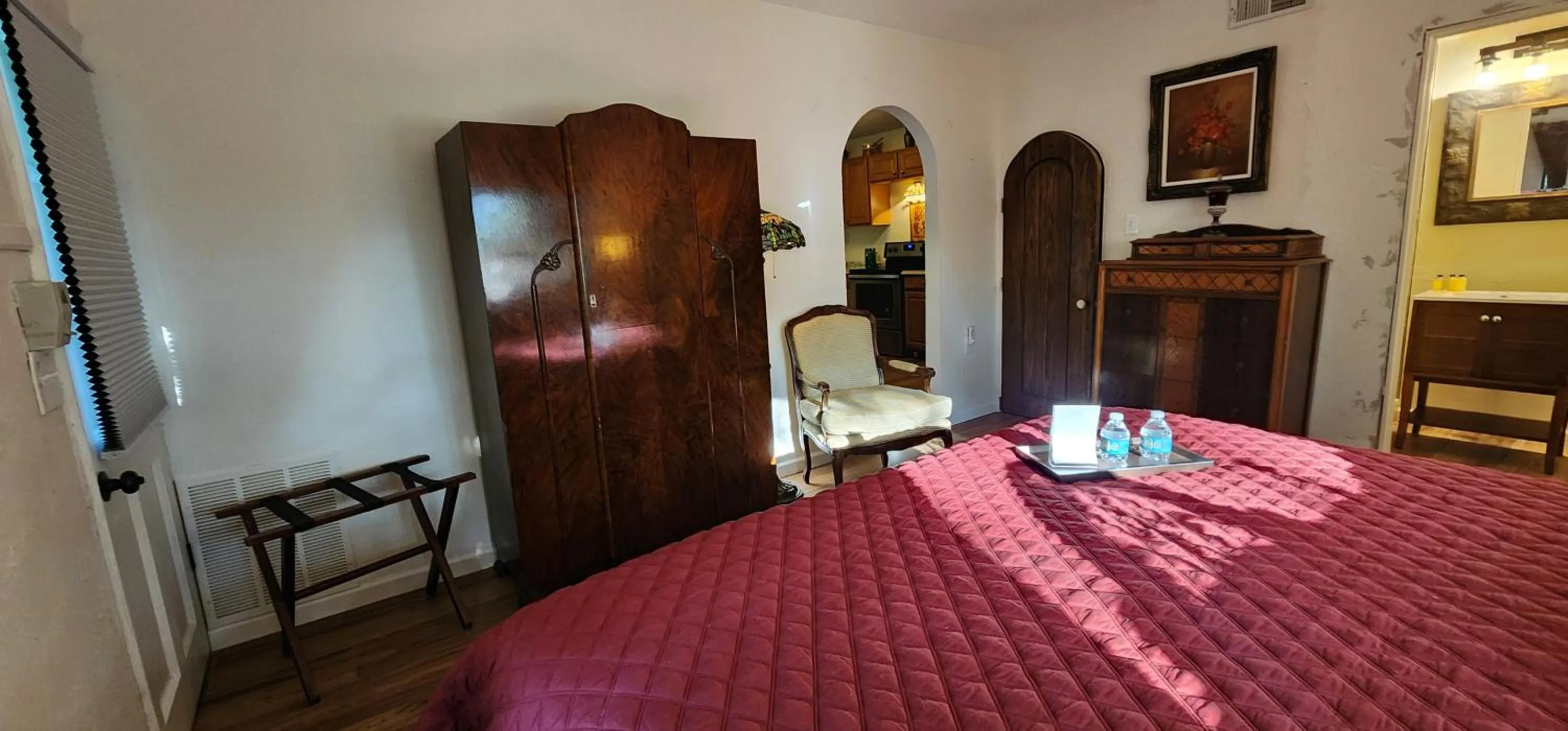 Bed in Lily Creek Lodge