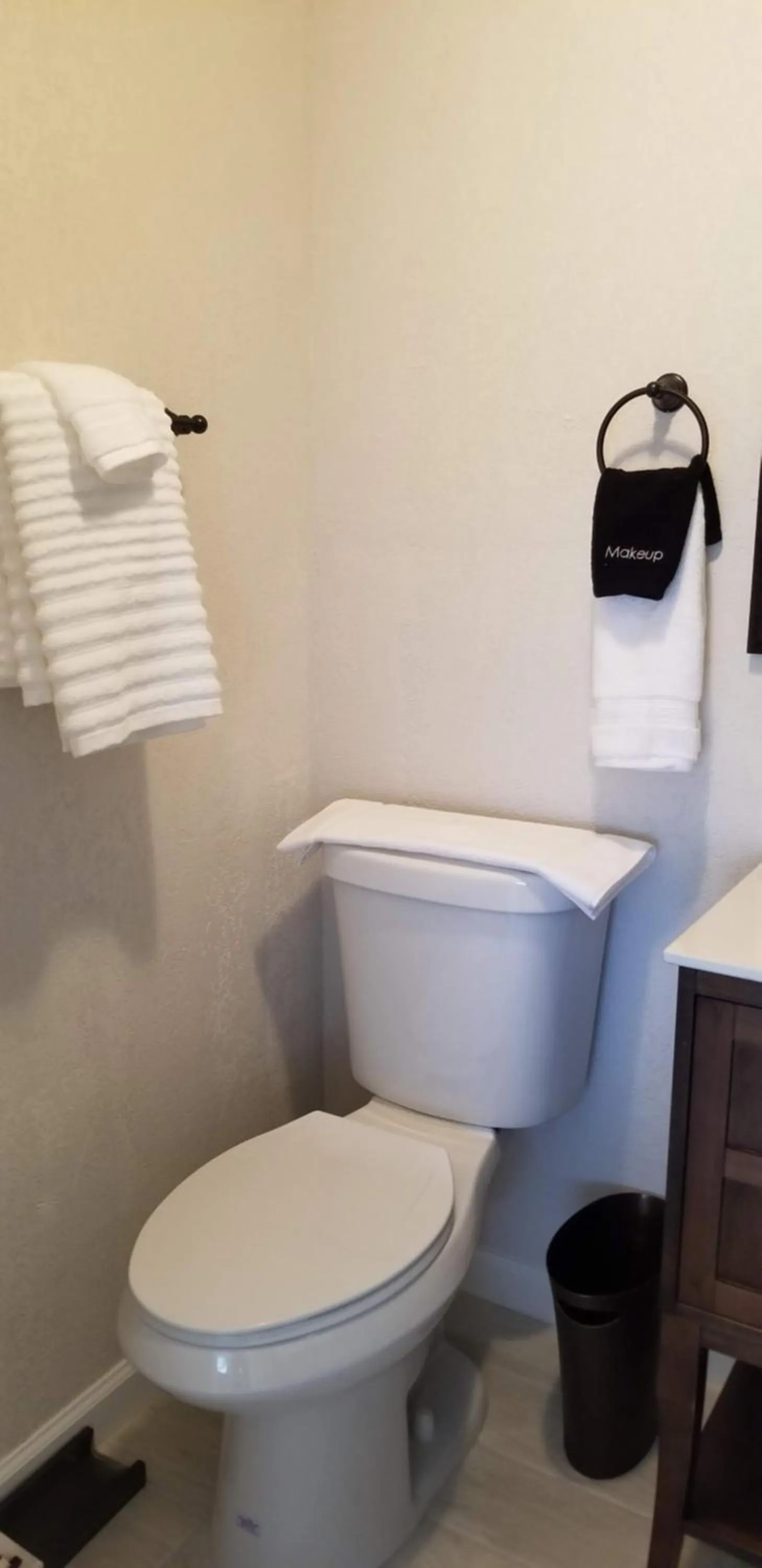 Bathroom in Lily Creek Lodge