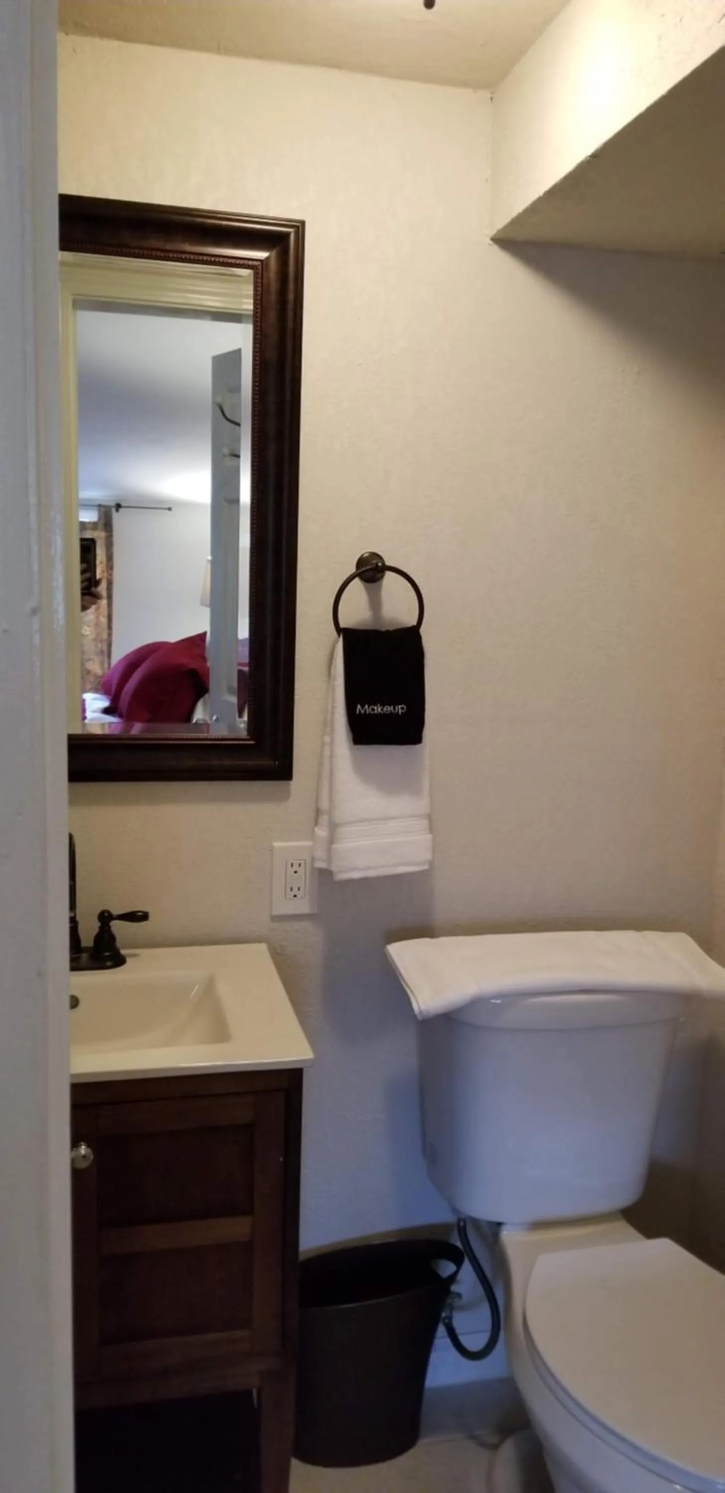 Bathroom in Lily Creek Lodge