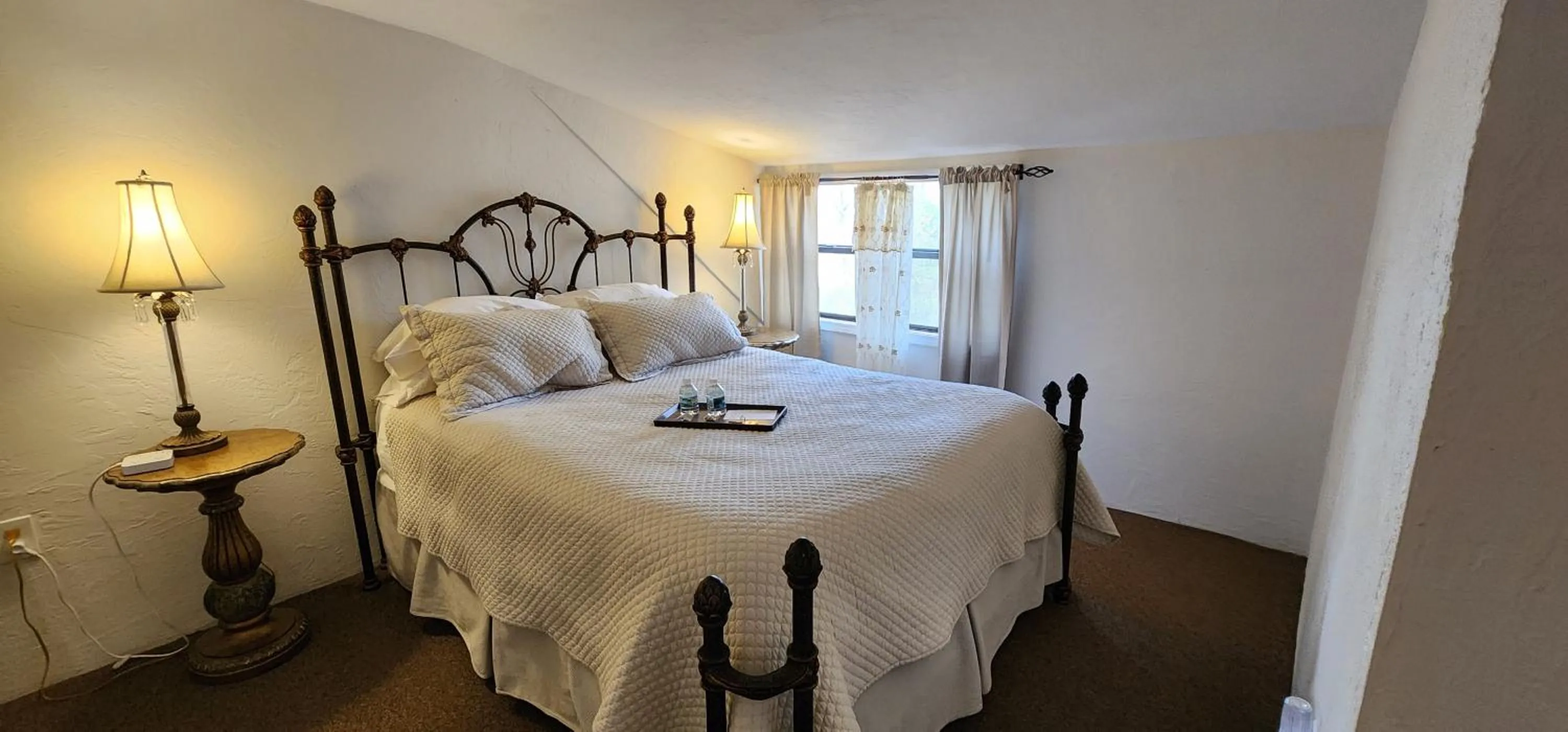 Bed in Lily Creek Lodge