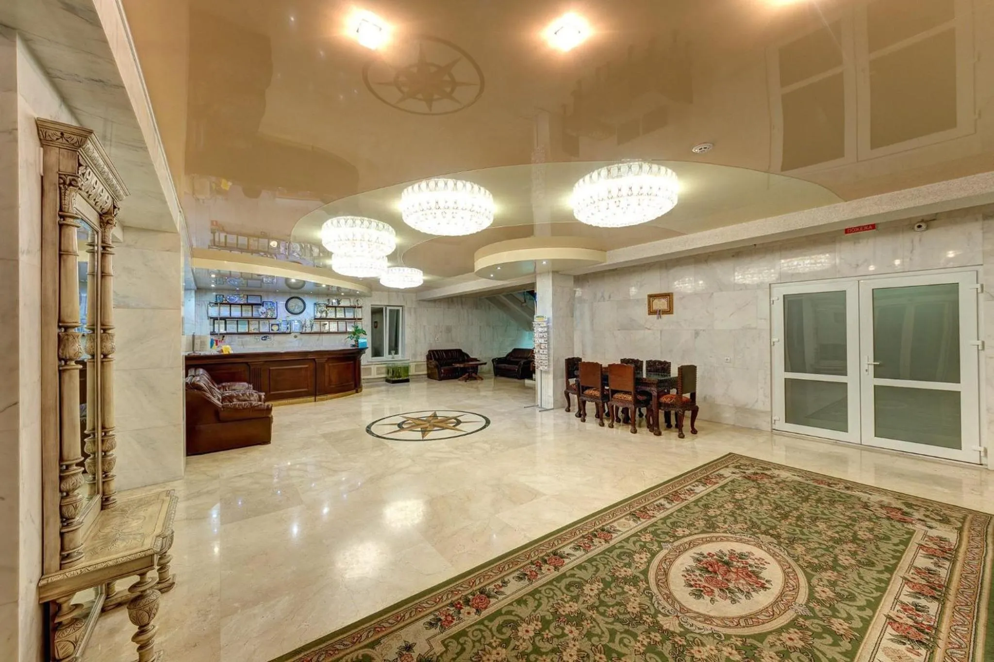 Aleksandria Hotel
