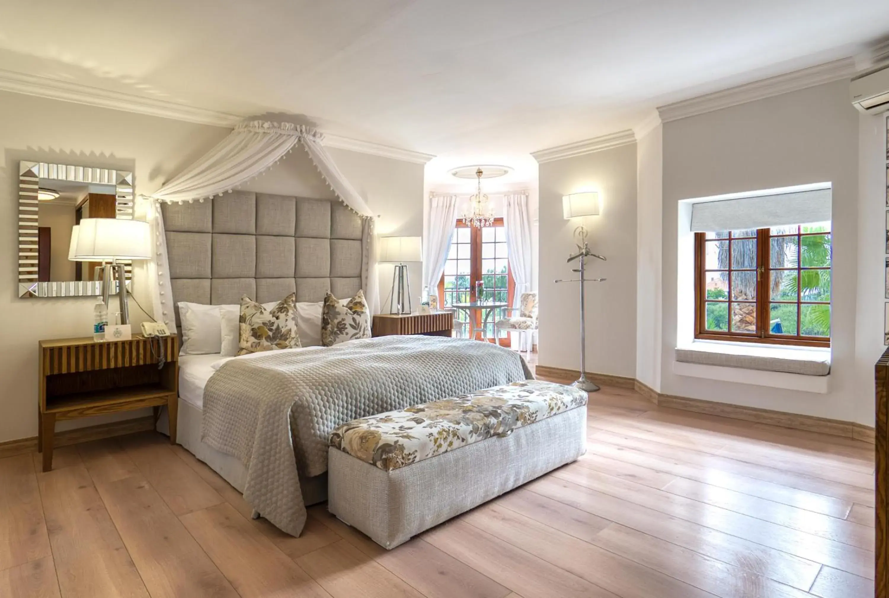 Superior Double Room - single occupancy in Heinitzburg Boutique Hotel Superior Double Room - single occupancy in Heinitzburg Boutique Hotel