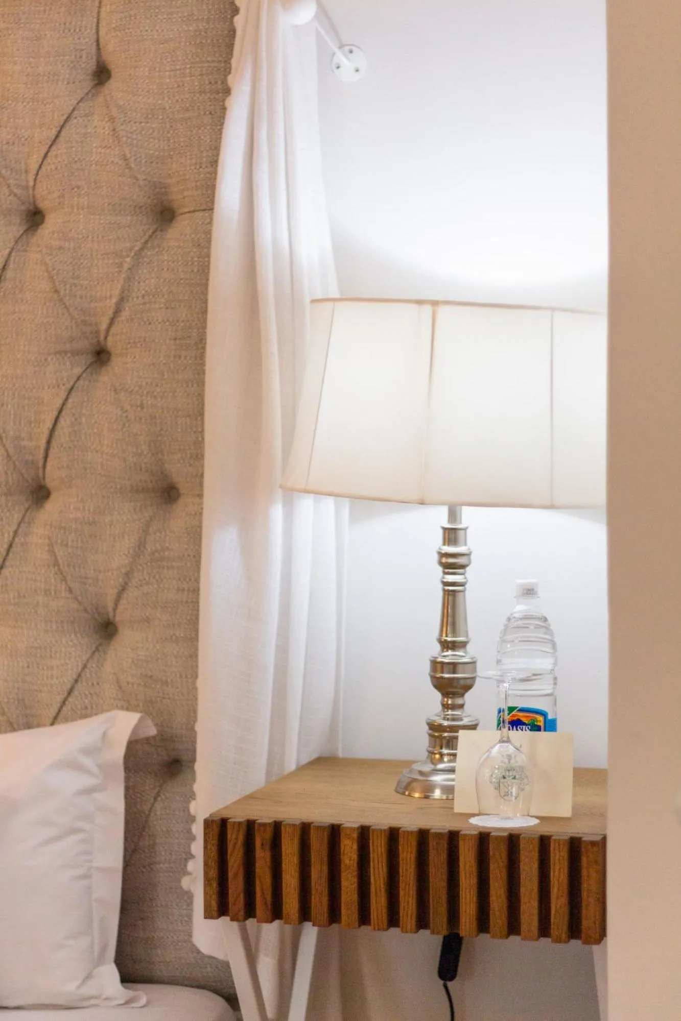 Bed in Heinitzburg Boutique Hotel