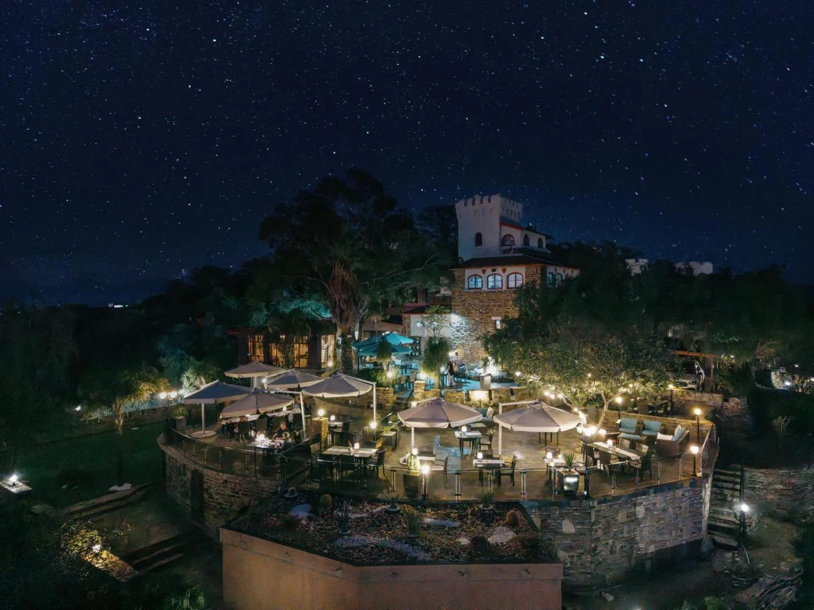 Garden view in Heinitzburg Boutique Hotel