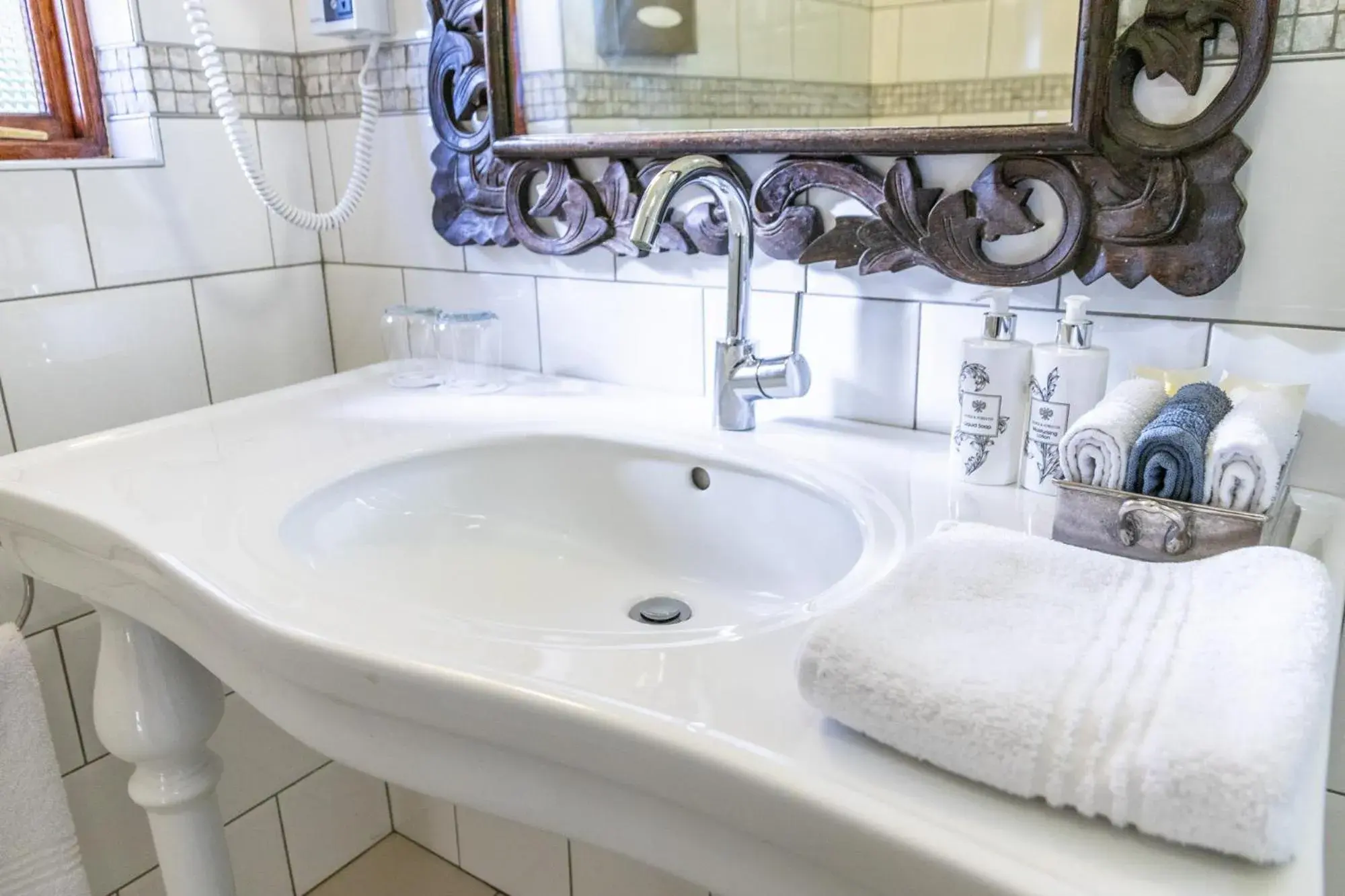 Comfort Twin Room in Heinitzburg Boutique Hotel Comfort Twin Room in Heinitzburg Boutique Hotel