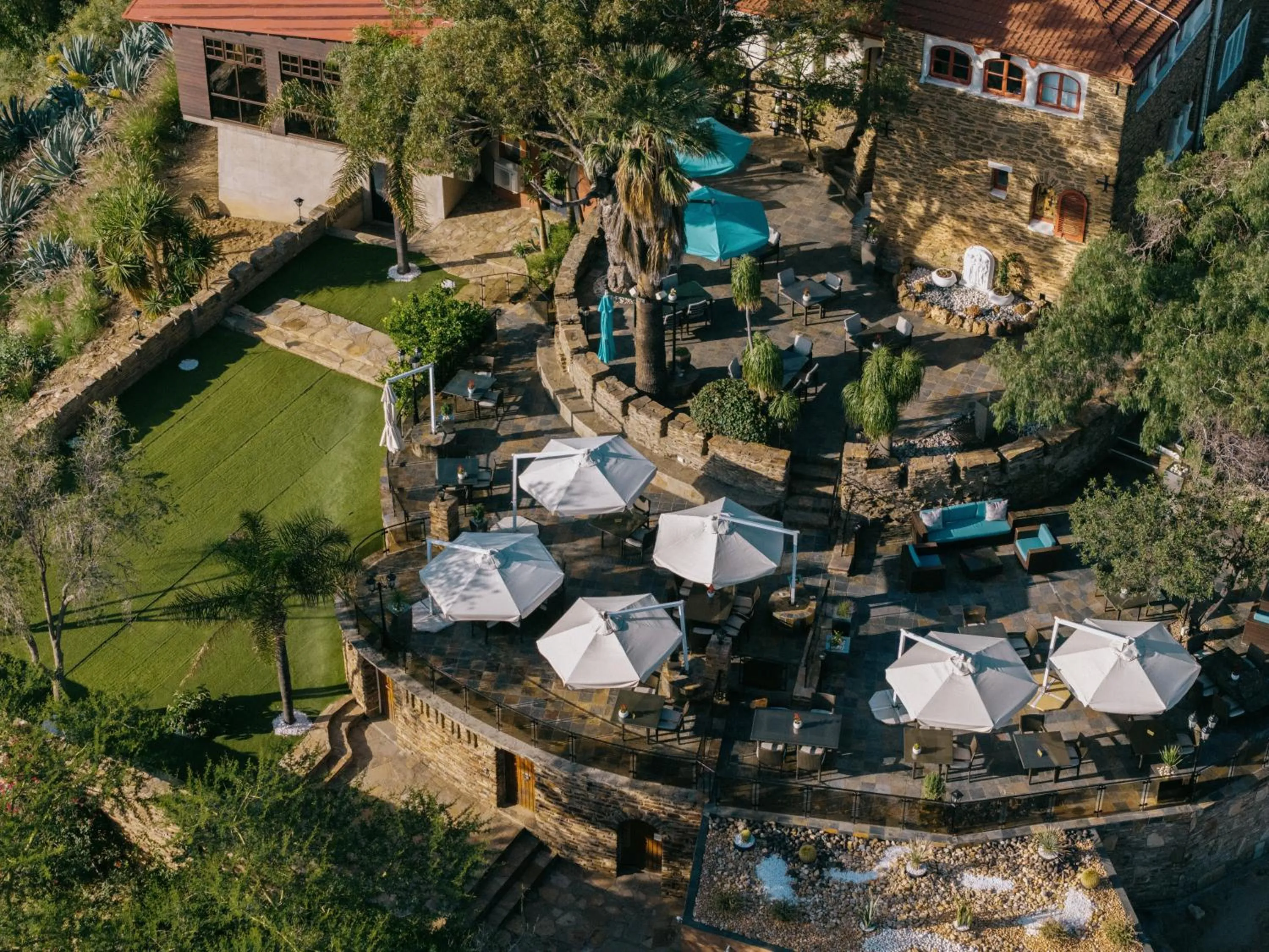 Patio in Heinitzburg Boutique Hotel