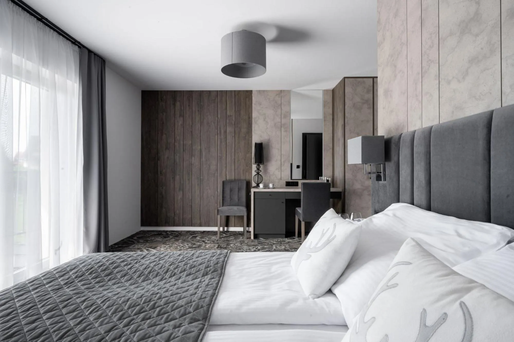 Photo of the whole room, Bed in Sądelski Dwór Medical & SPA