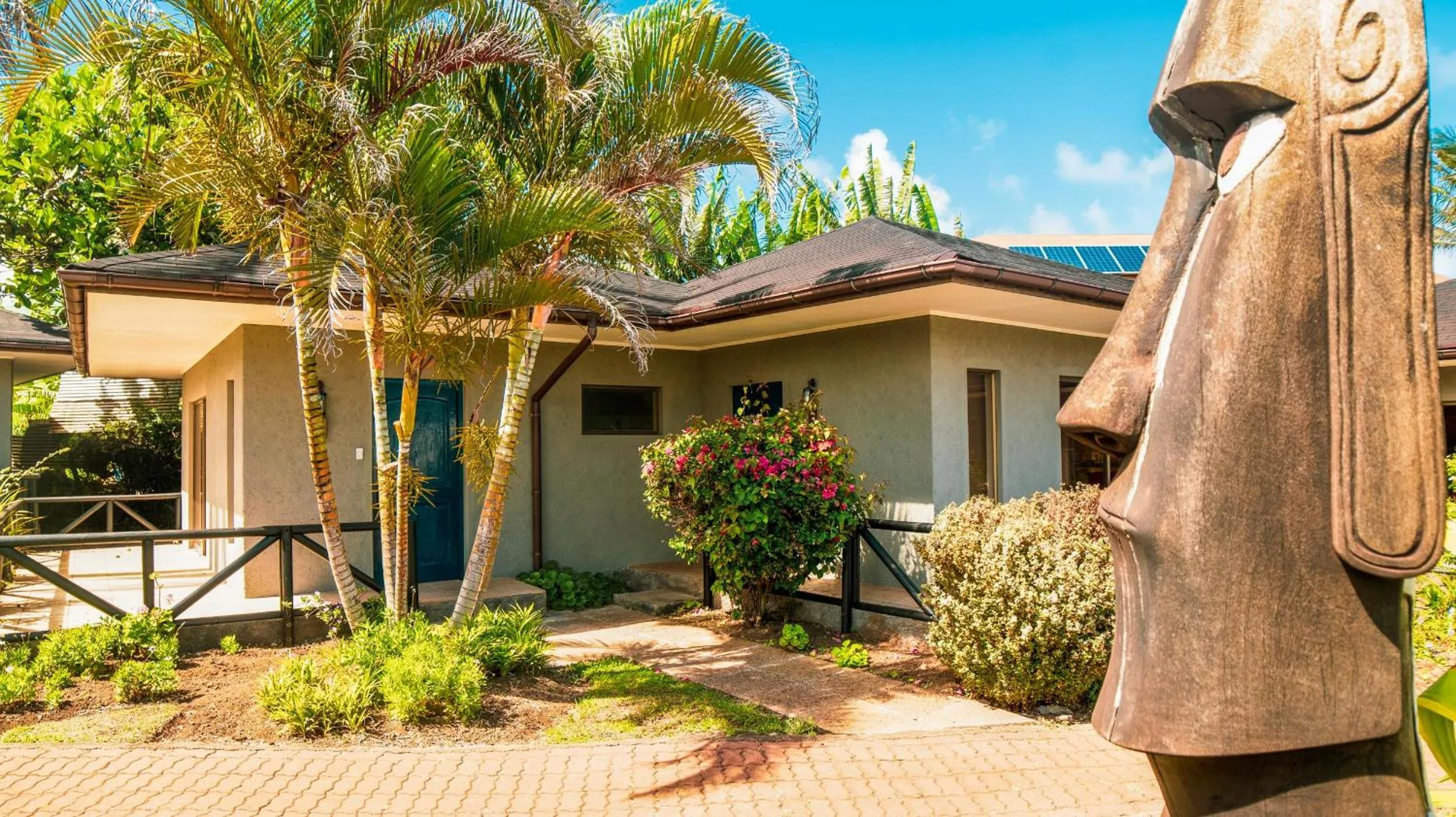 Property building in Taha Tai