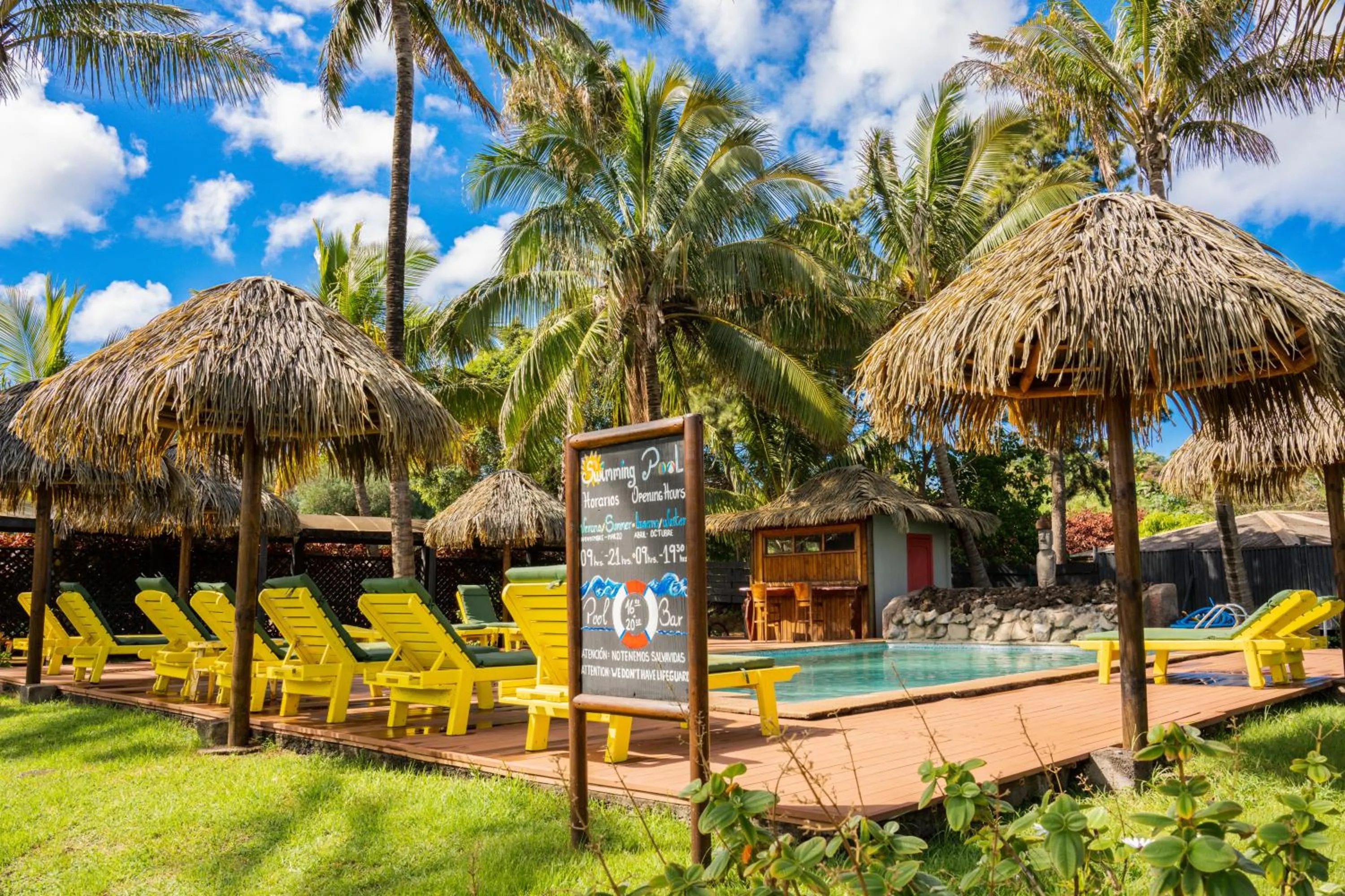 Swimming pool in Taha Tai