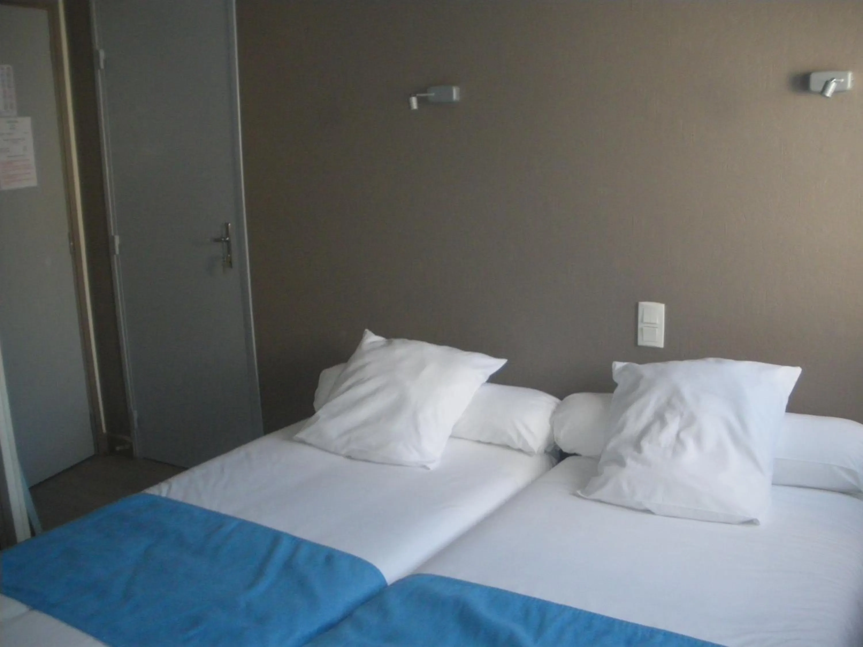Photo of the whole room, Bed in Hotel Du Port