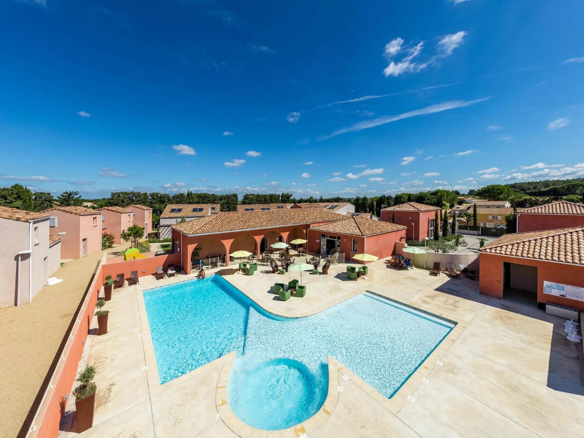 Patio in Terres de France - Le Domaine de Bacchus