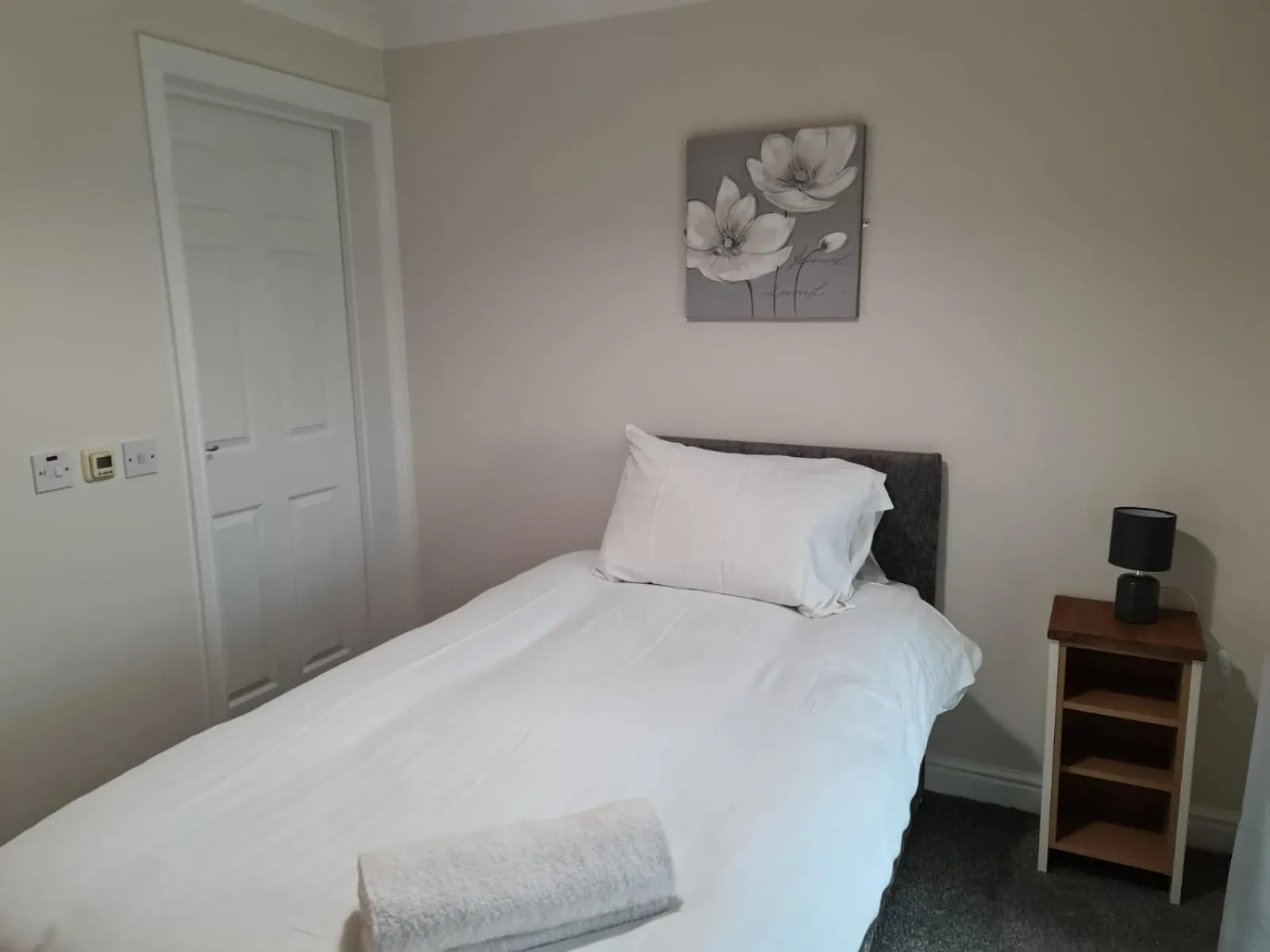 Bed in Tees Valley Apartments