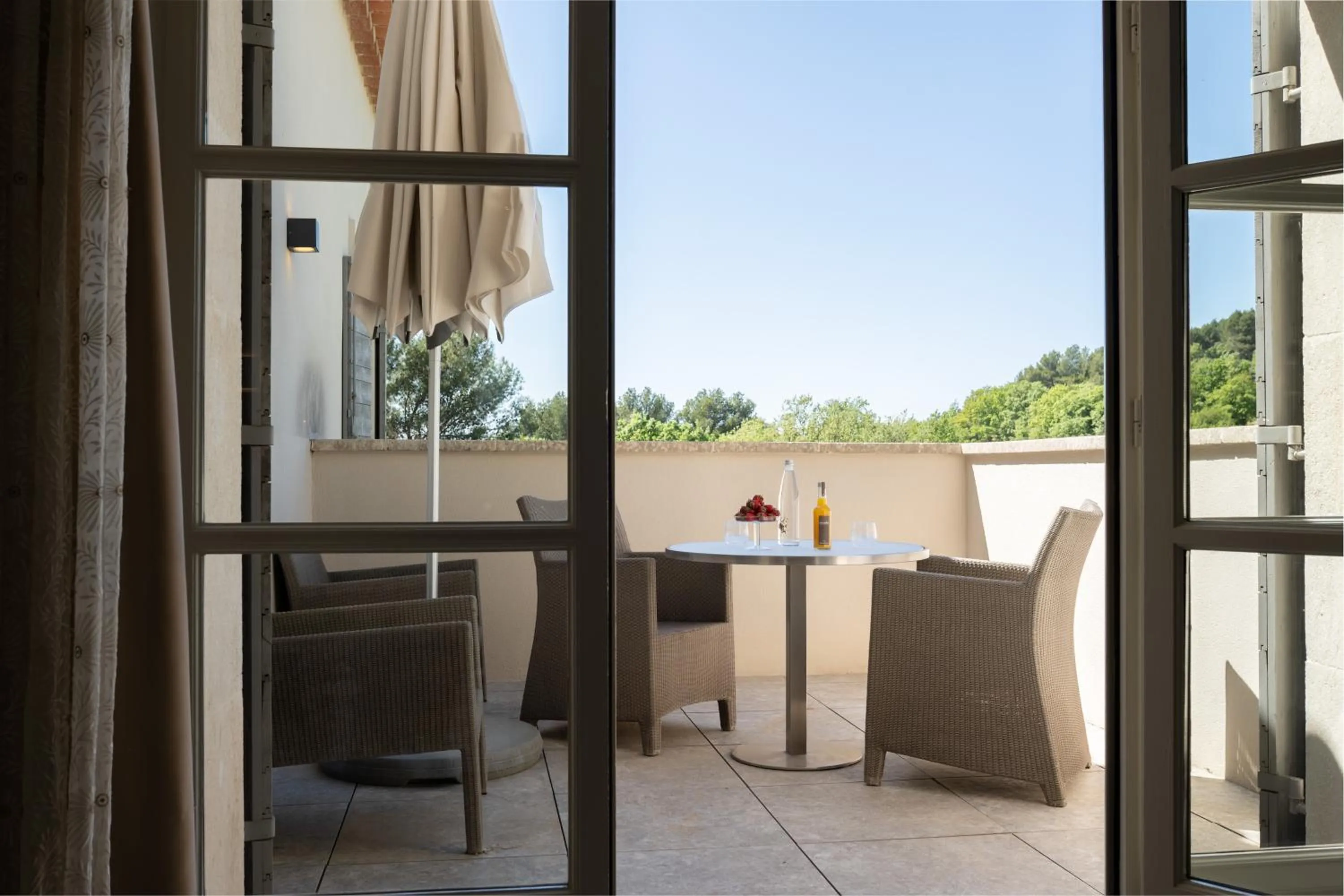 Patio in Coquillade Provence - Relais & Châteaux