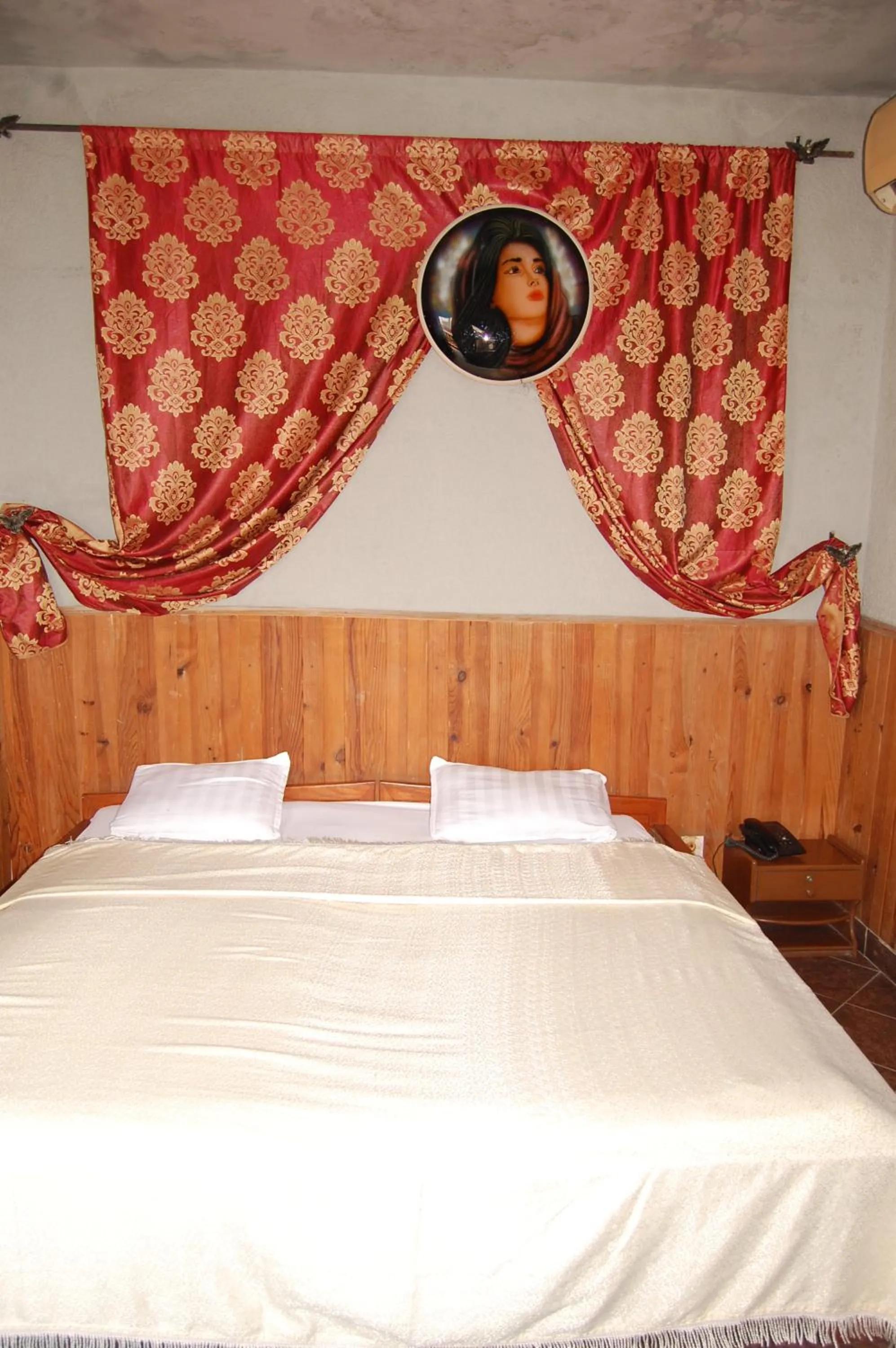 Bedroom, Bed in Benin Hotel Terminus