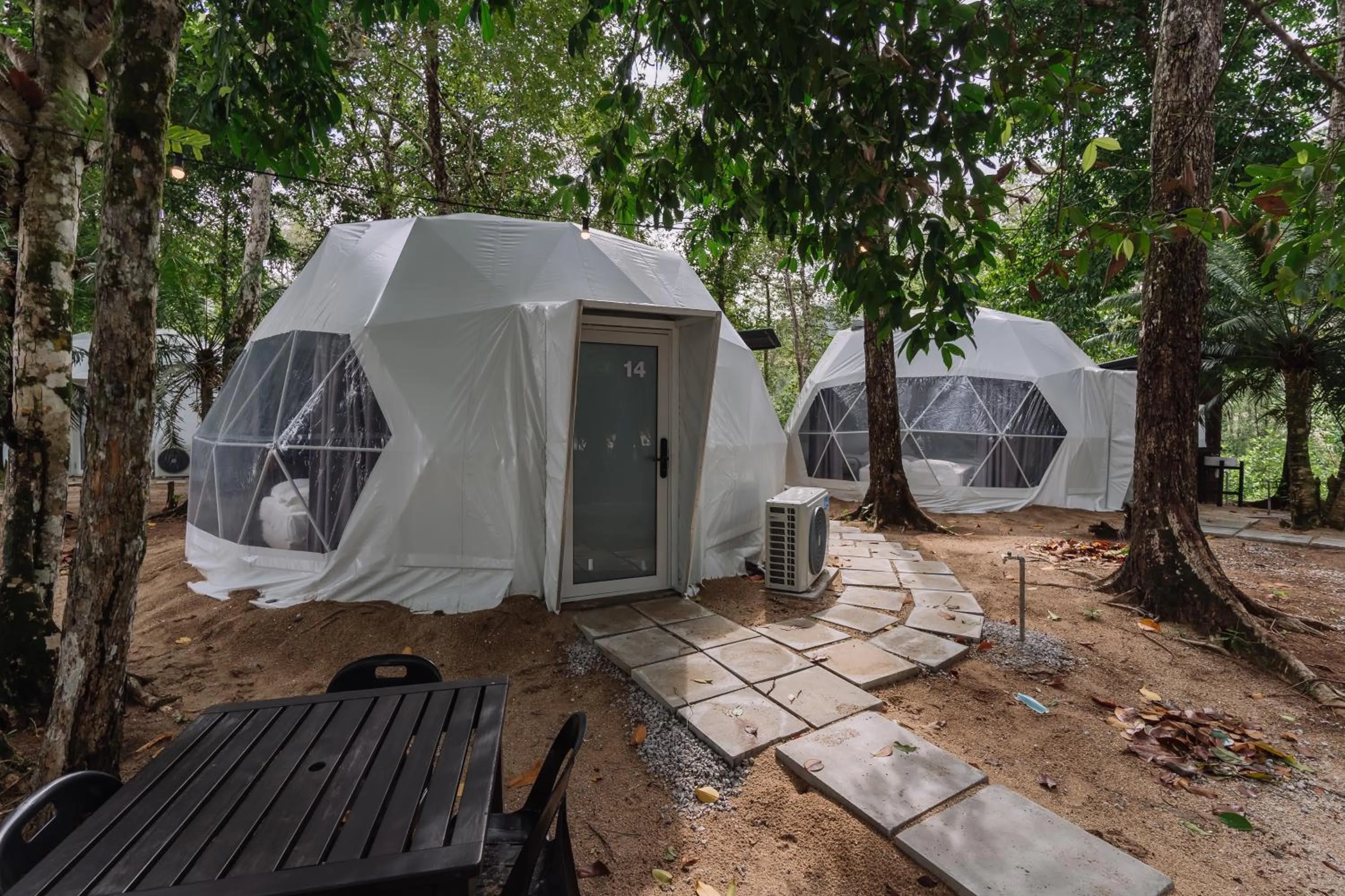 Roxy Sematan Villa & Townhouse