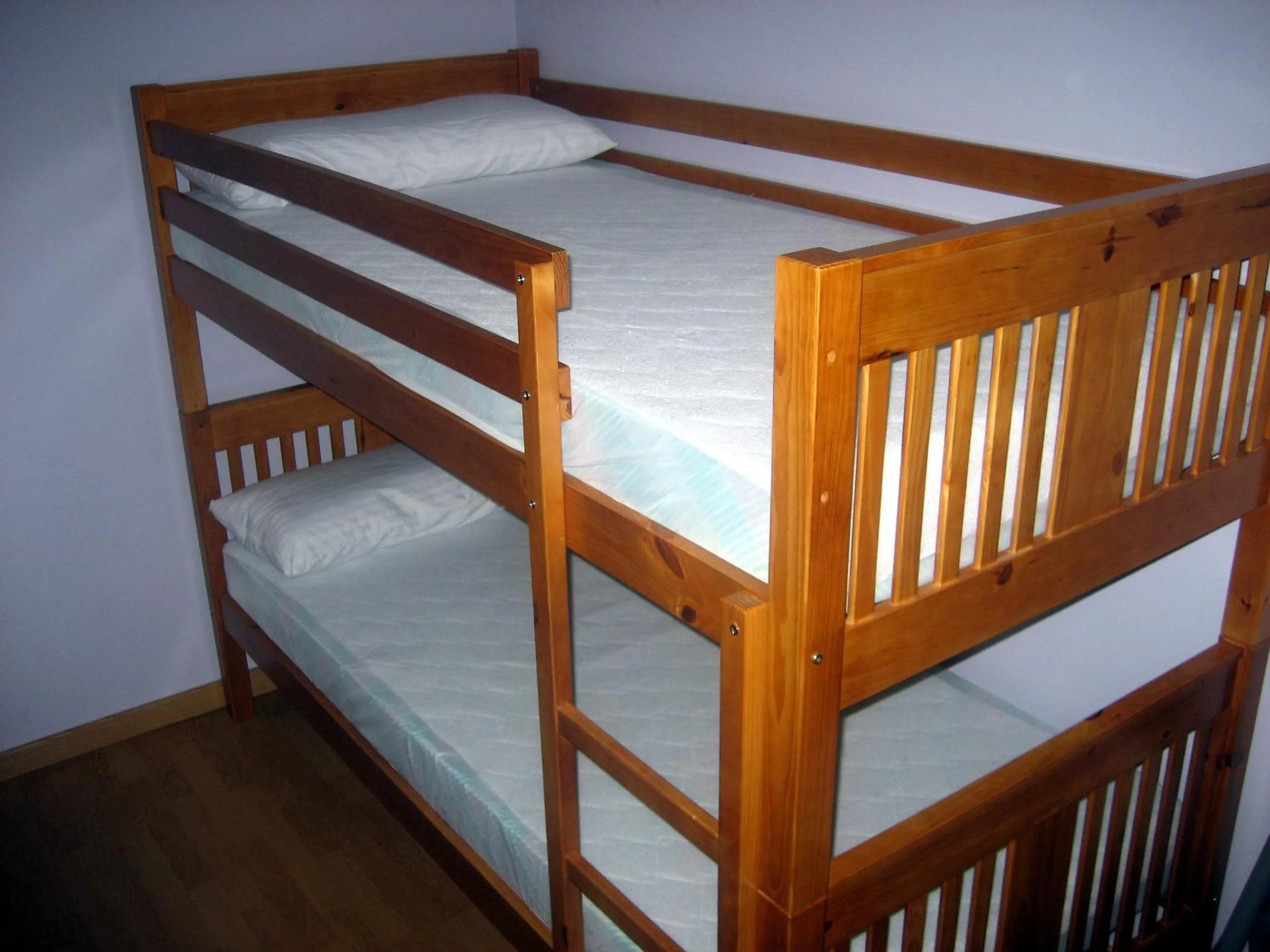 Twin Room in Albergue Turístico Rio Aragon