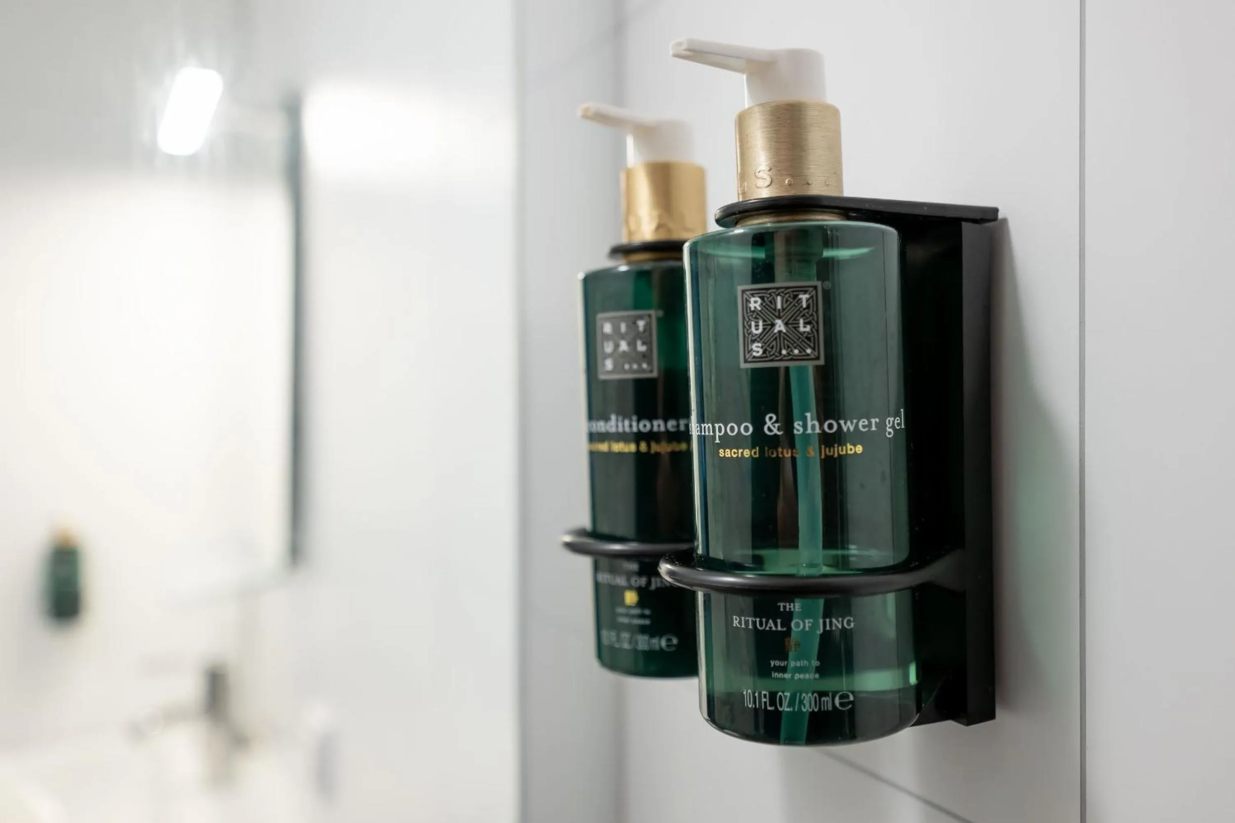 Shower in Hotel Statt Söderhamn by First Hotels