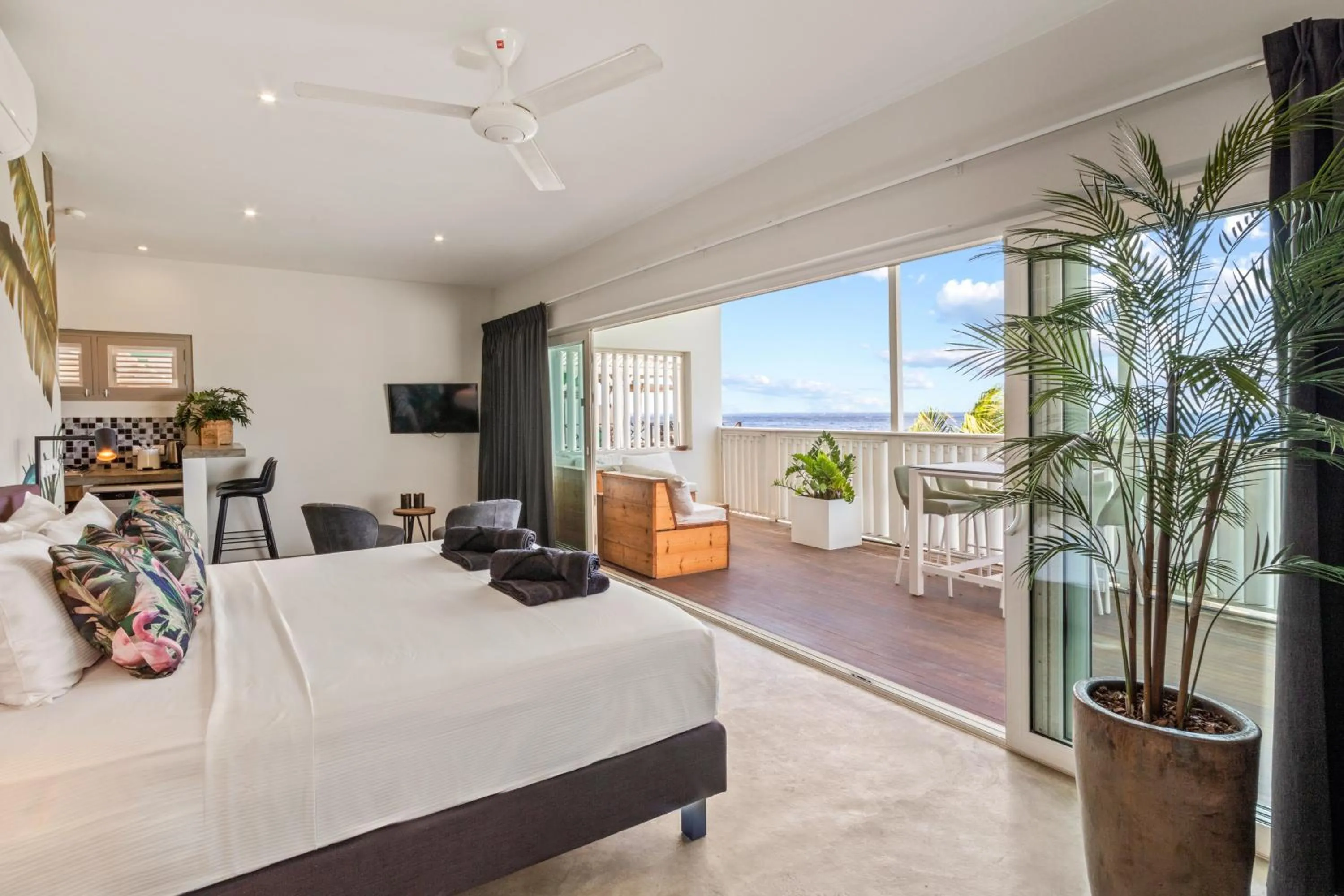 Bed in PM78 Boutique Apartments