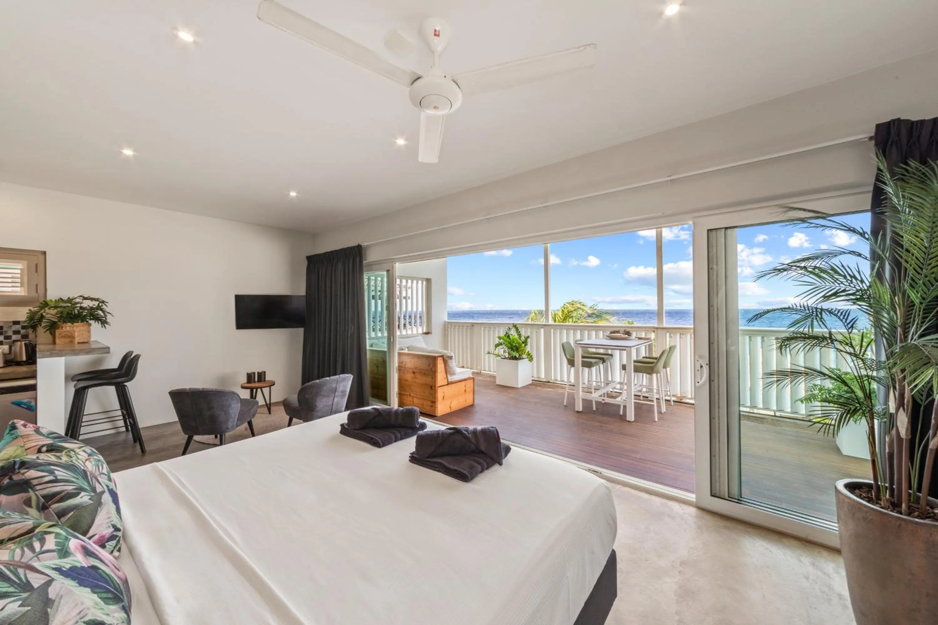 Bed in PM78 Boutique Apartments