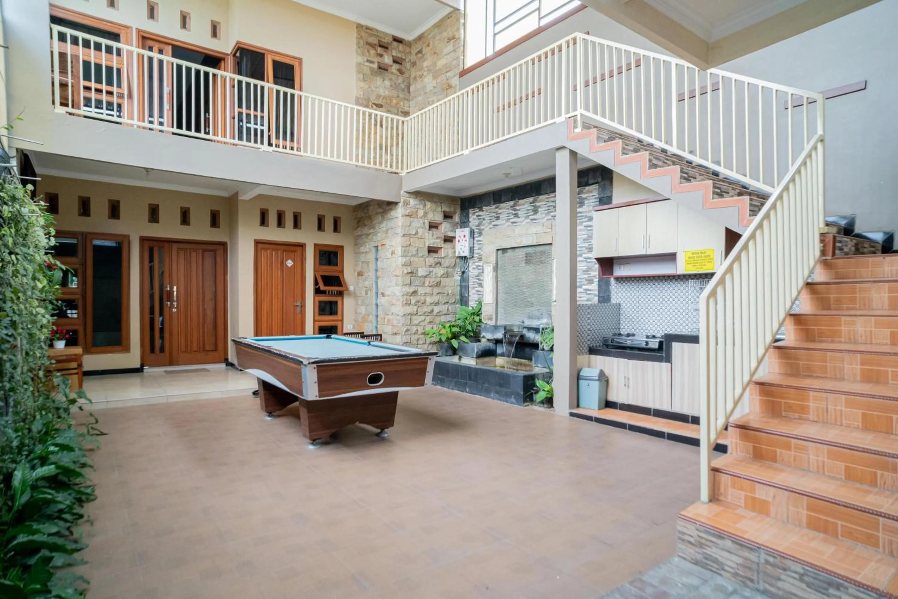 Property building in RedDoorz At Villa Akbar 3