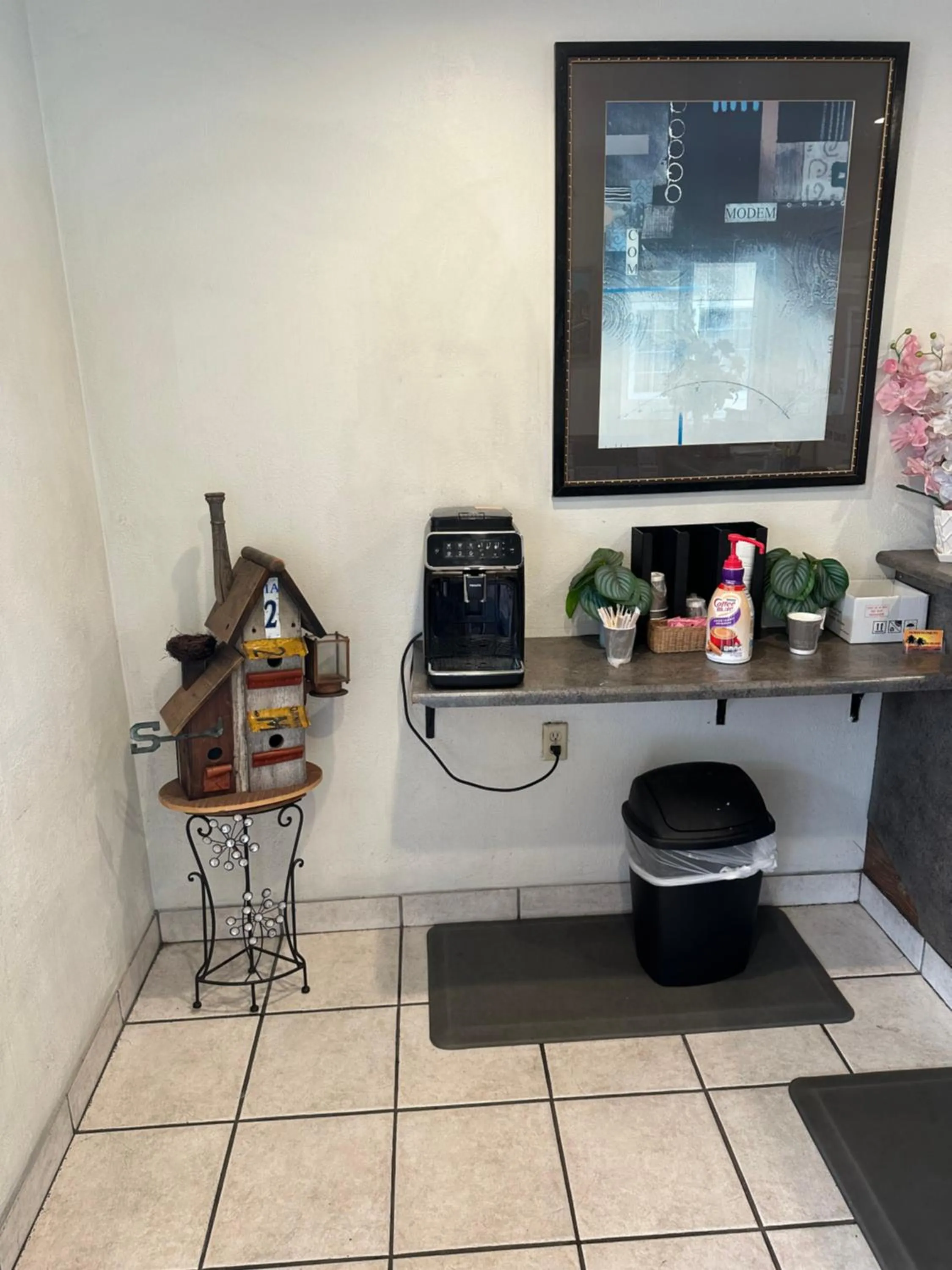 Town and Country Inn