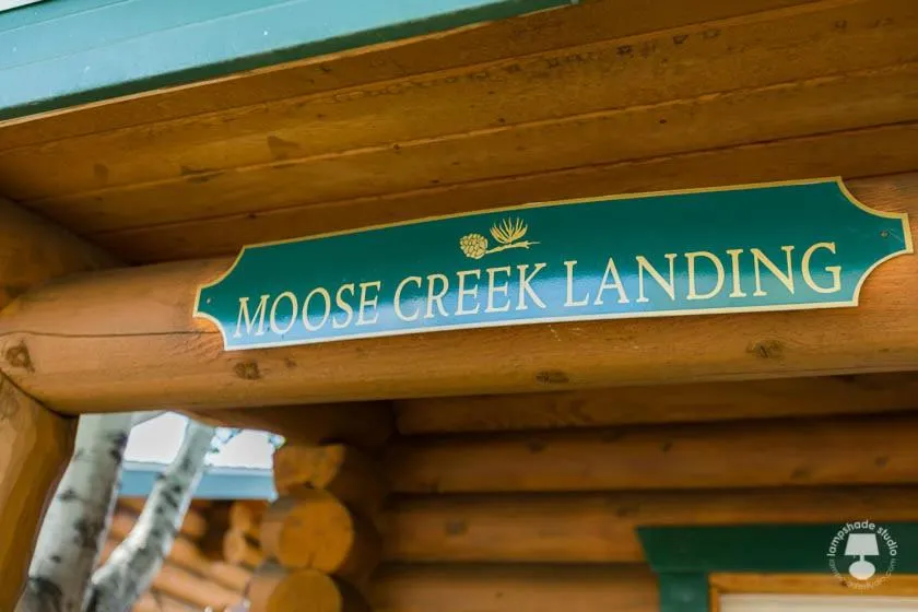 Decorative detail in Cabin Creek Inn