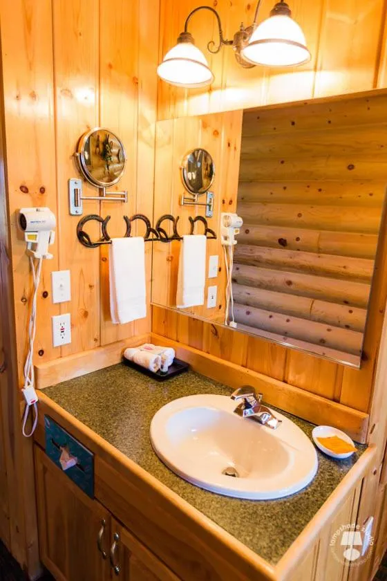 Bathroom in Cabin Creek Inn