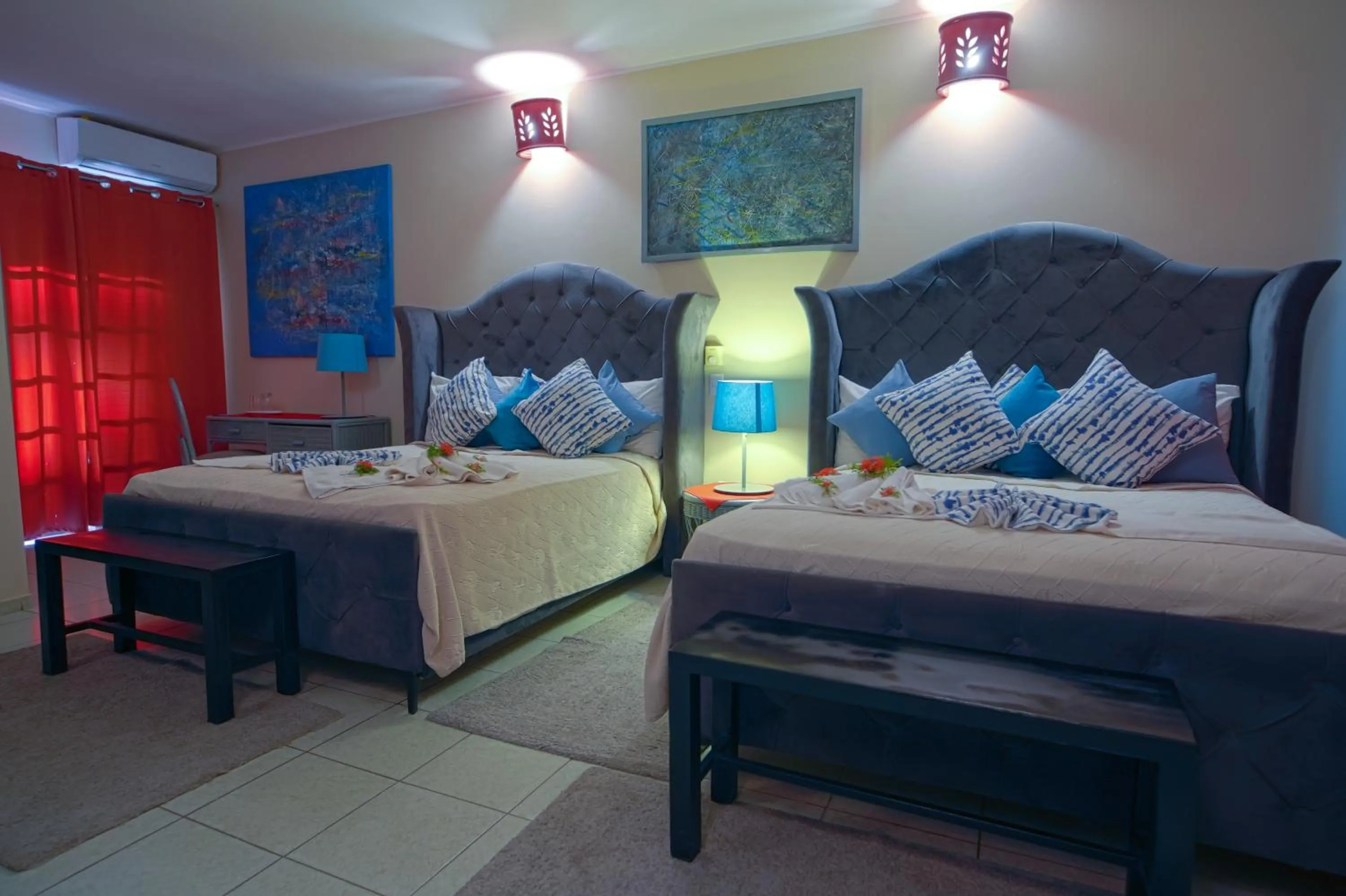 Bed in Hotel Coco Plaza