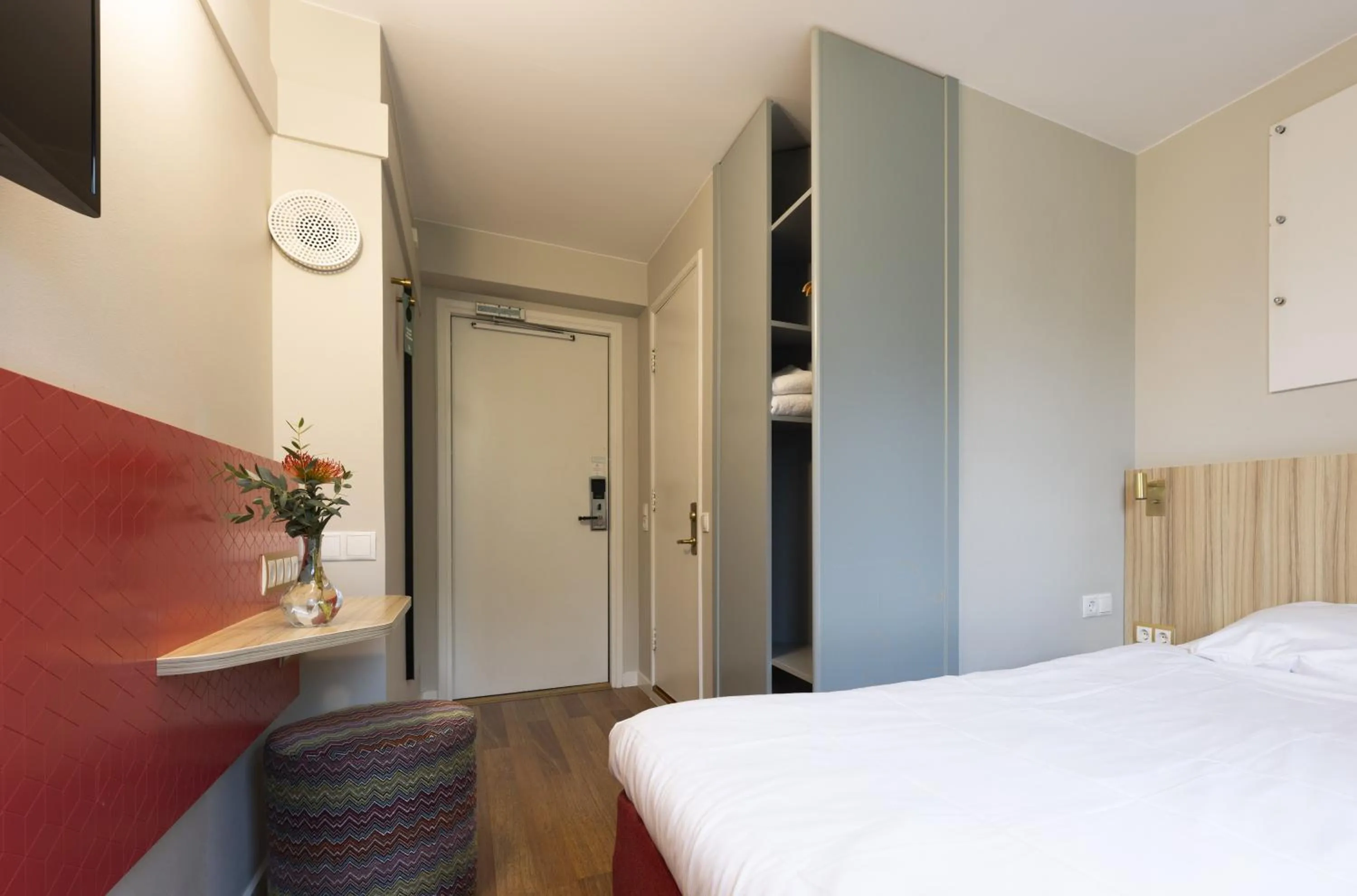 Photo of the whole room, Bed in Good Morning Västerås