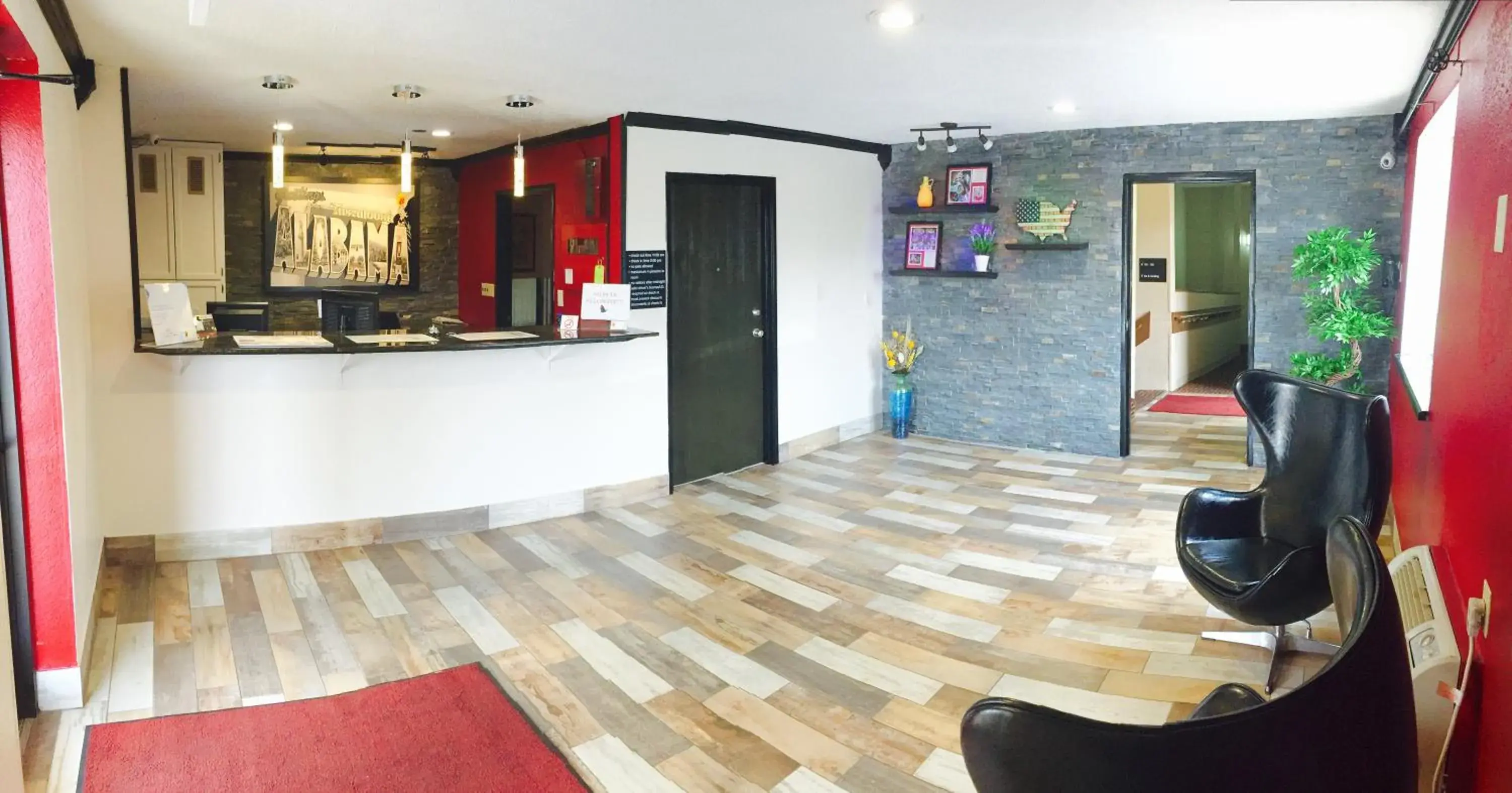 Lobby or reception in Super 8 by Wyndham Tuscaloosa Lobby or reception in Super 8 by Wyndham Tuscaloosa