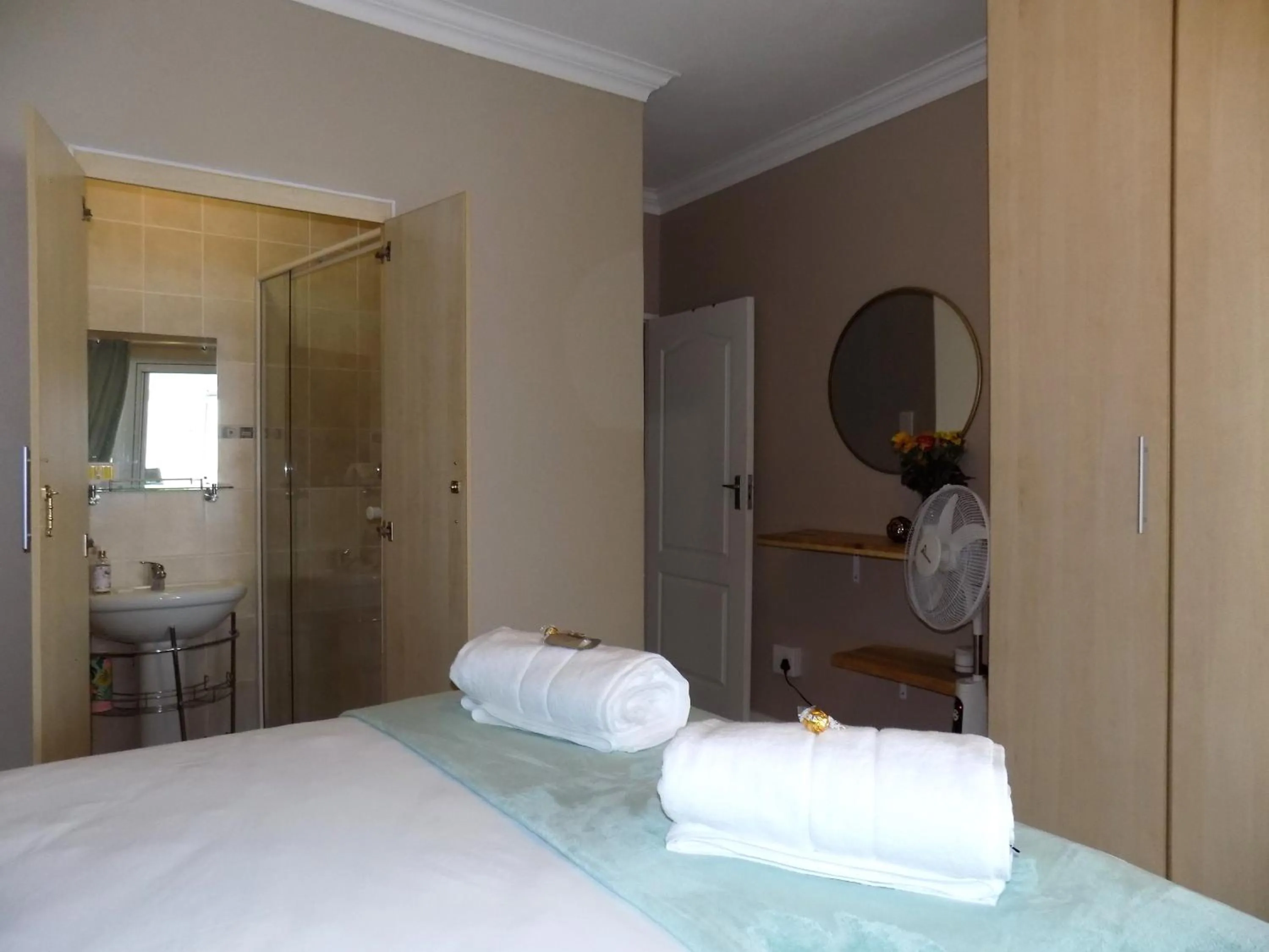 Bed in 2-bedroom Sea View Apartments