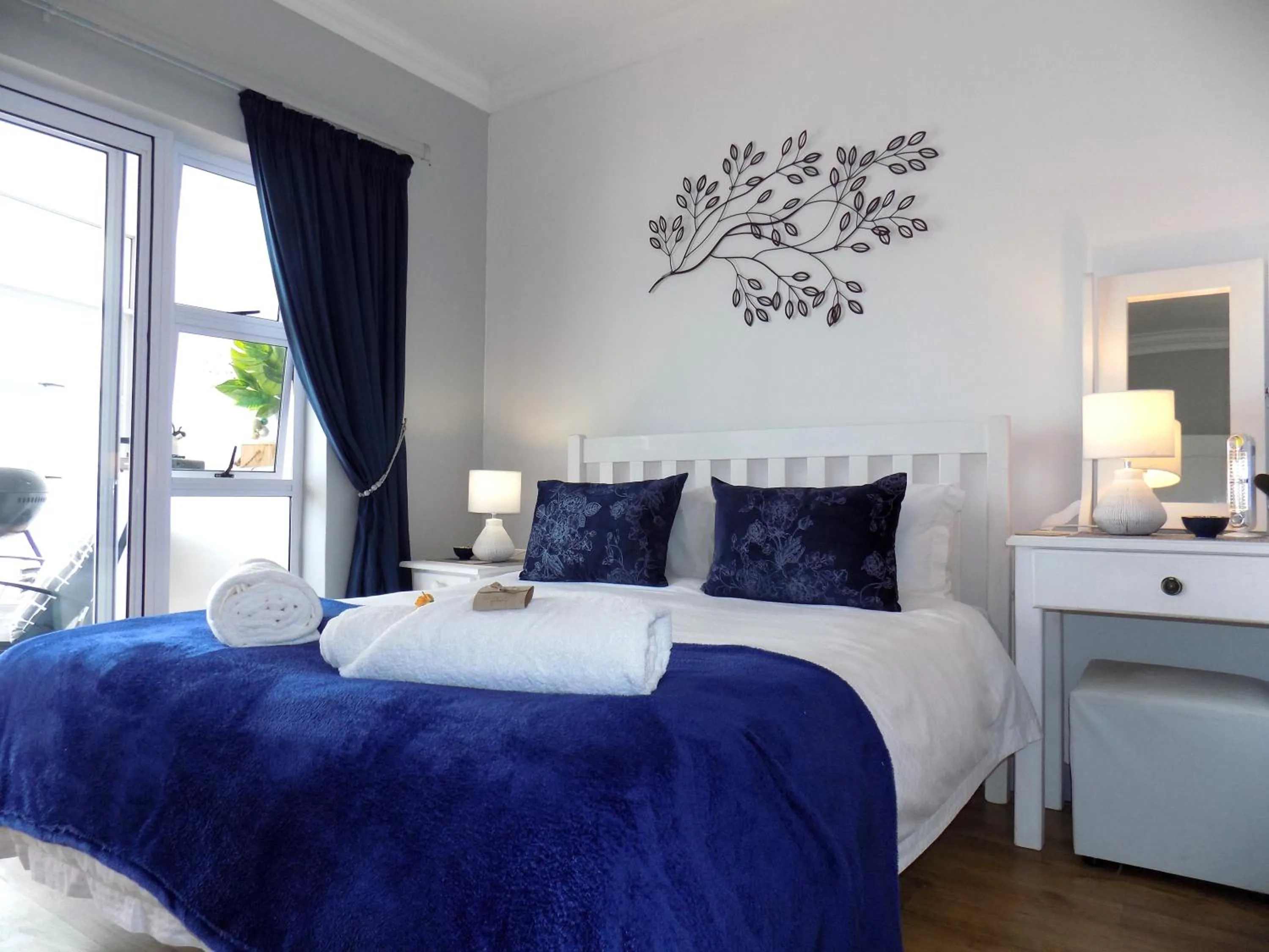 Bed in 2-bedroom Sea View Apartments
