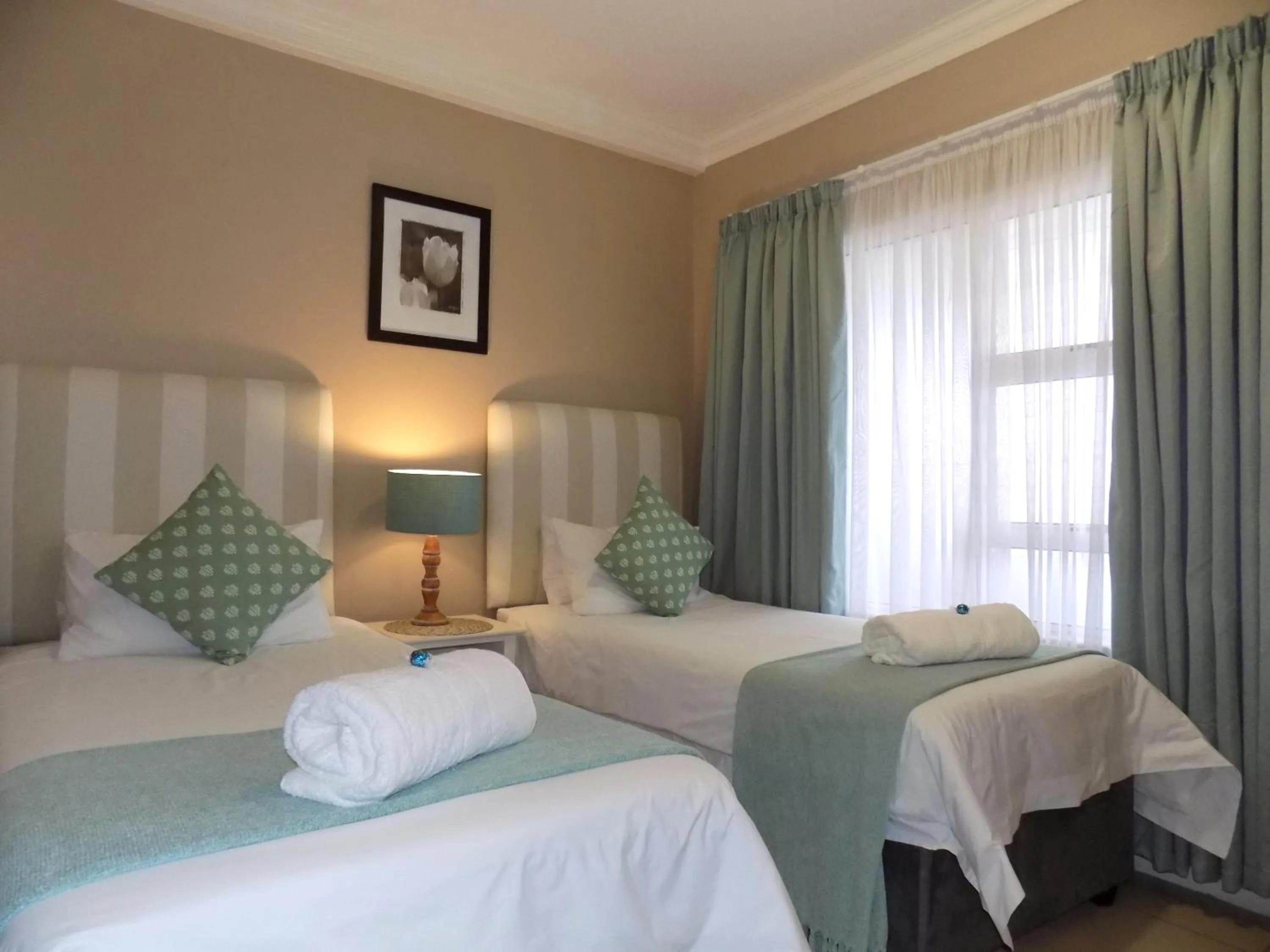 Photo of the whole room, Bed in 2-bedroom Sea View Apartments