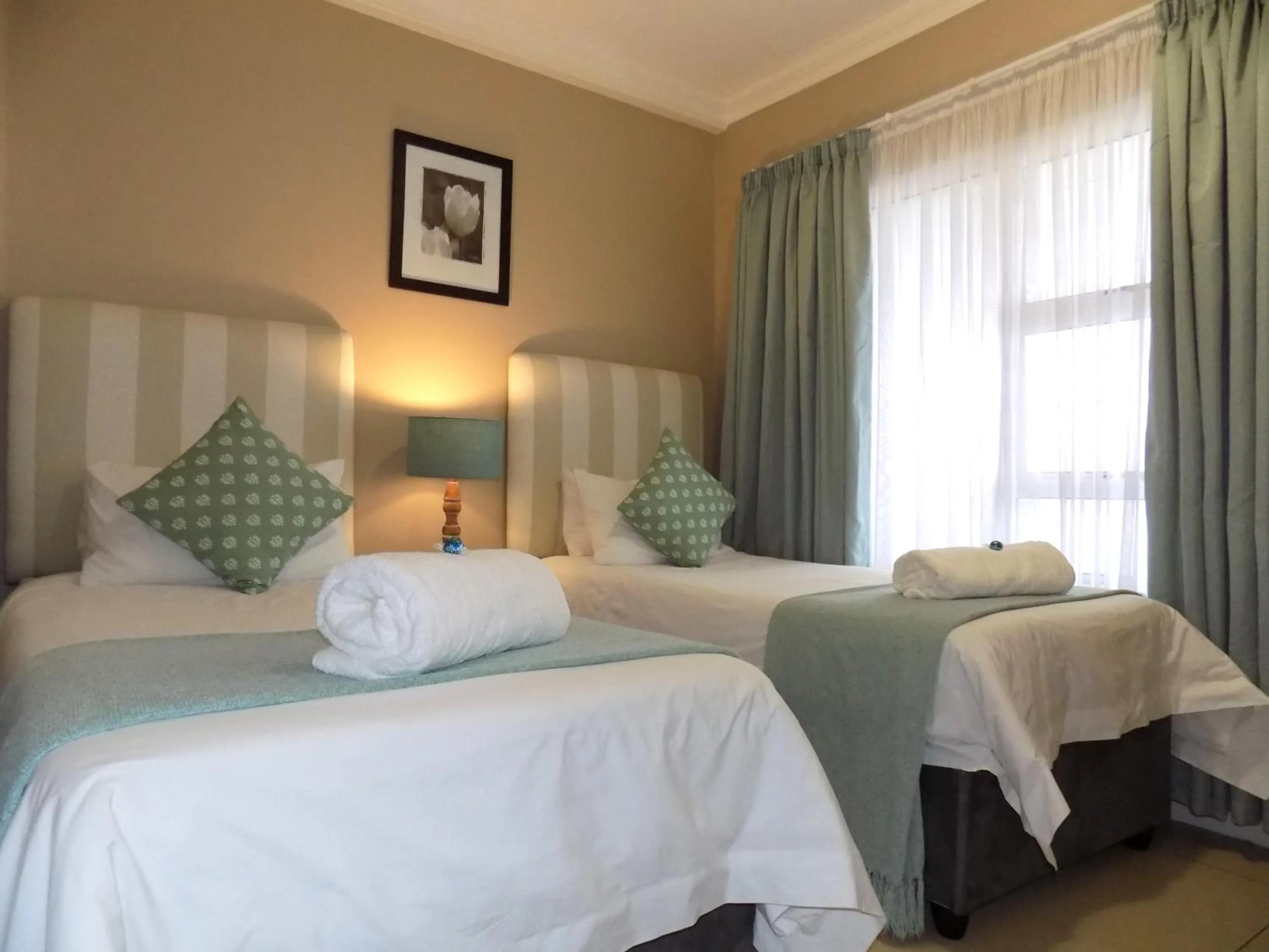 Bed in 2-bedroom Sea View Apartments