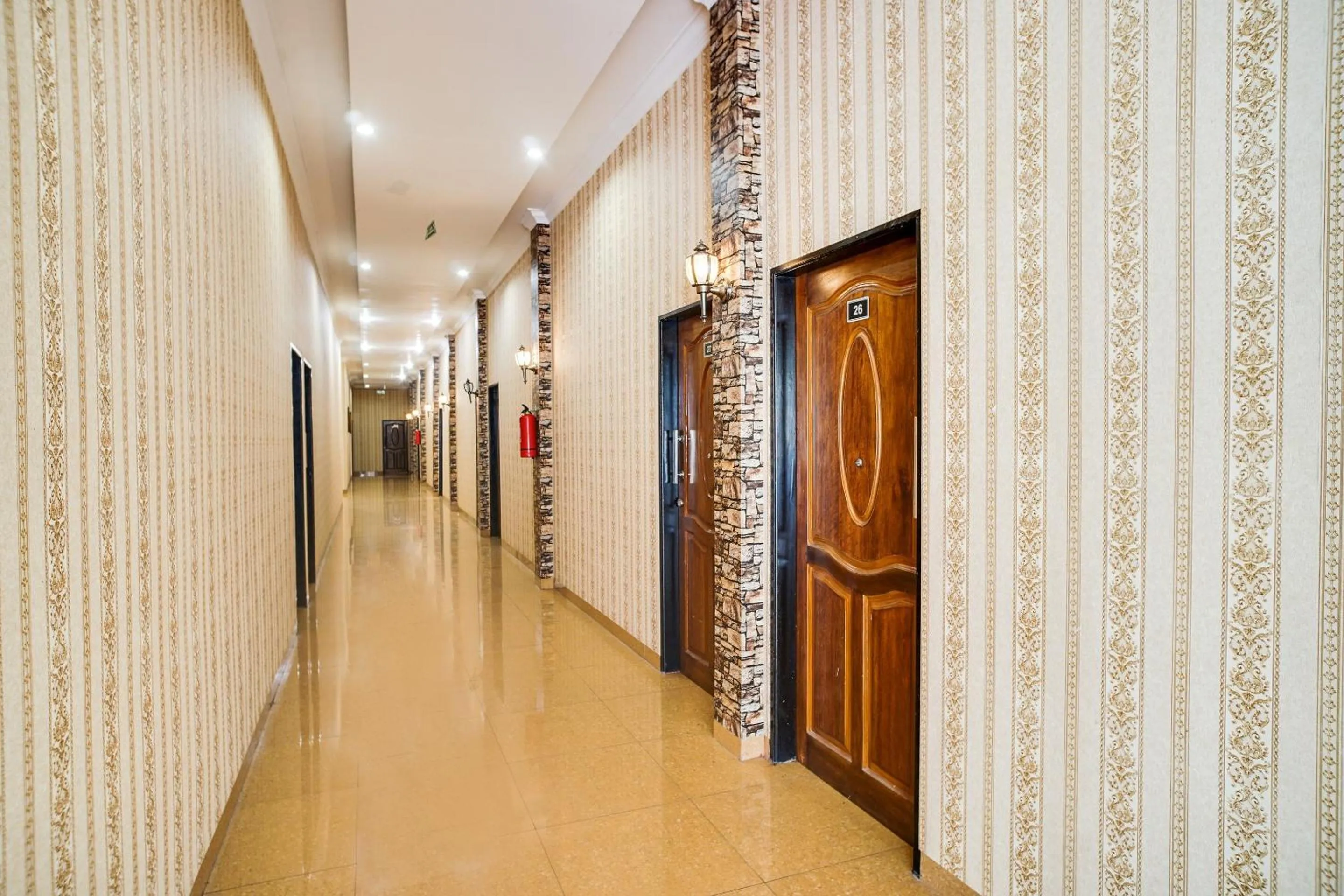 Lobby or reception in Capital O 540 Esther Hotel