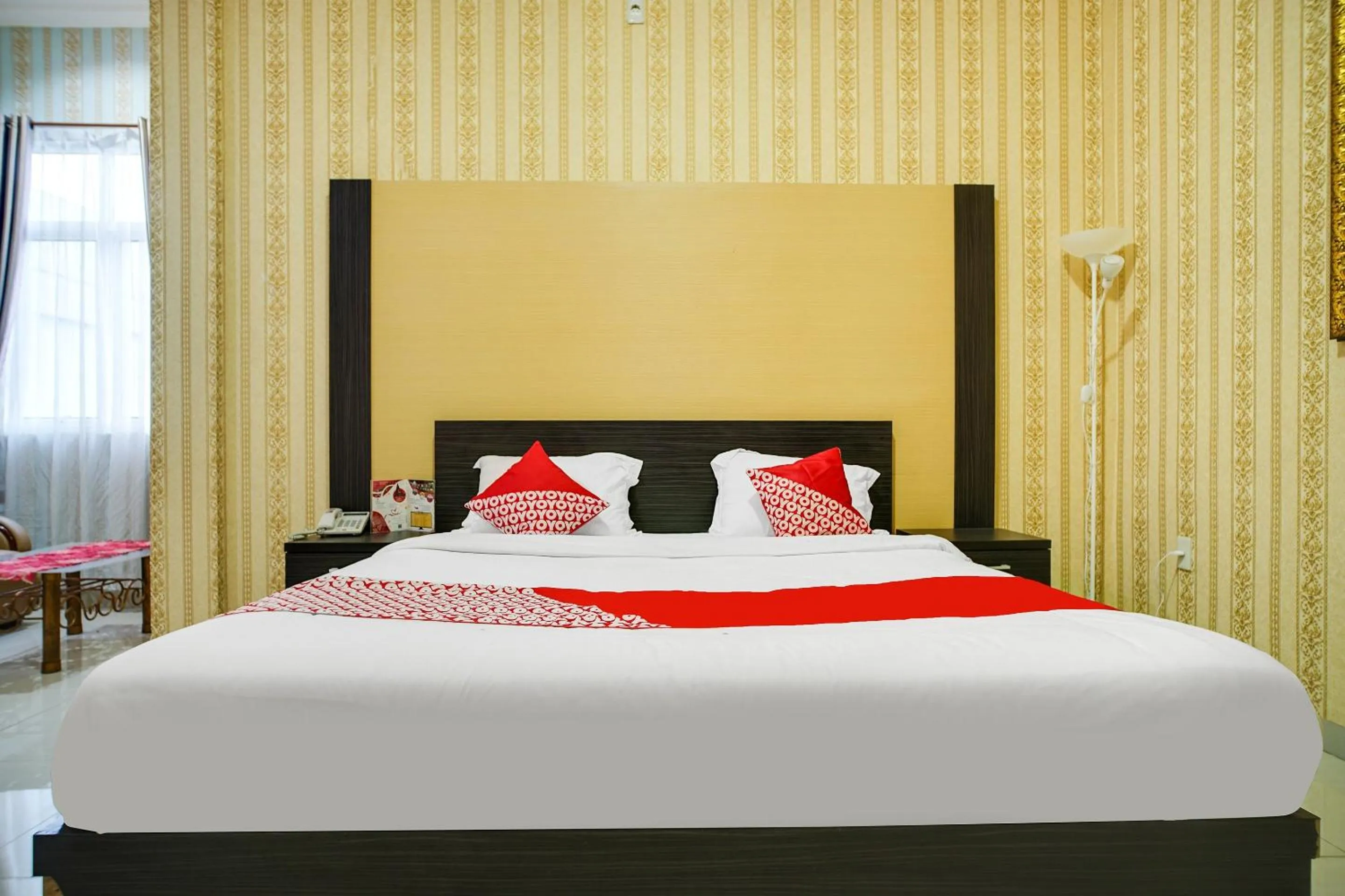 Bedroom in Capital O 540 Esther Hotel