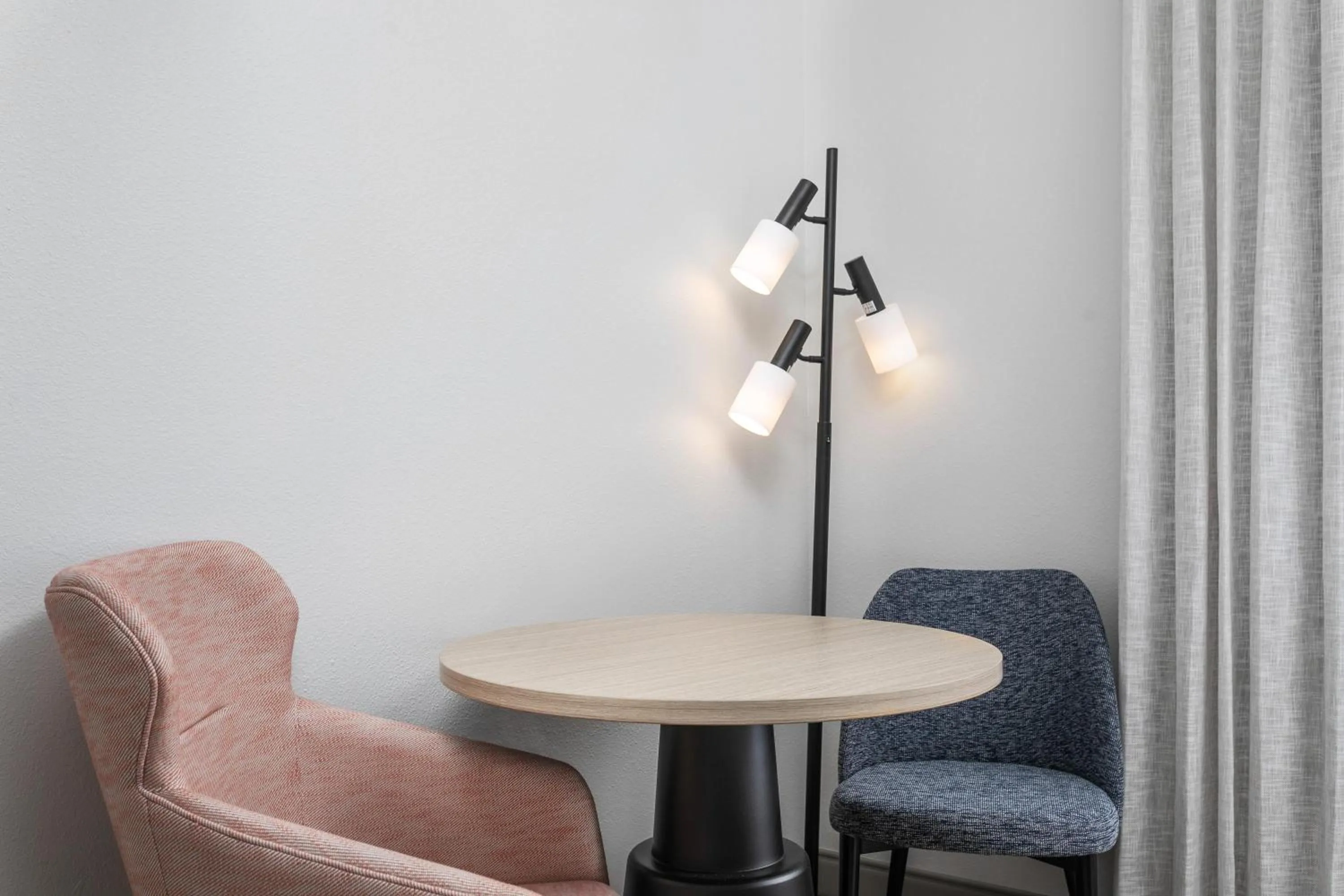 Bedroom in Hampton Inn New Smyrna Beach