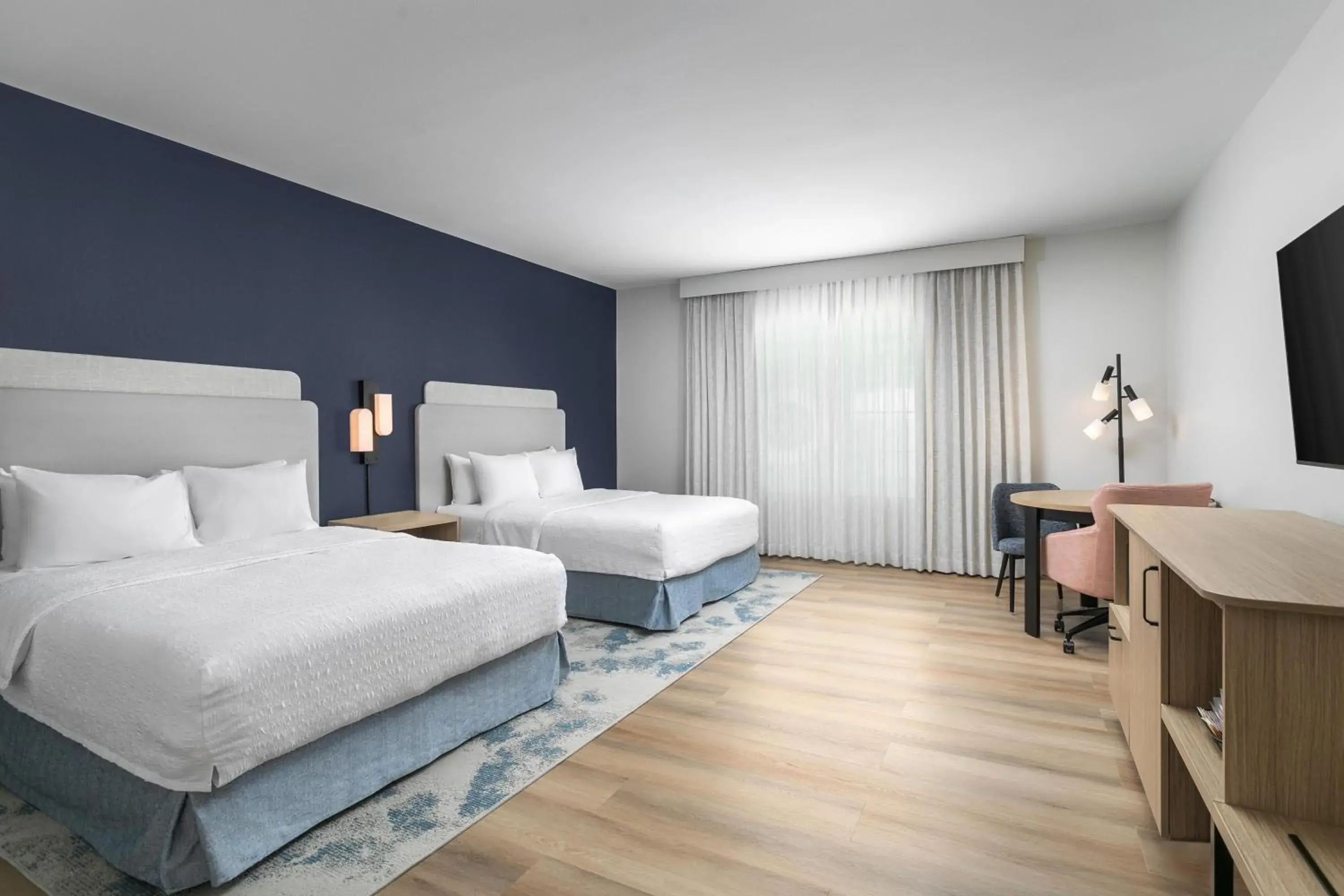 Bed in Hampton Inn New Smyrna Beach Bed in Hampton Inn New Smyrna Beach