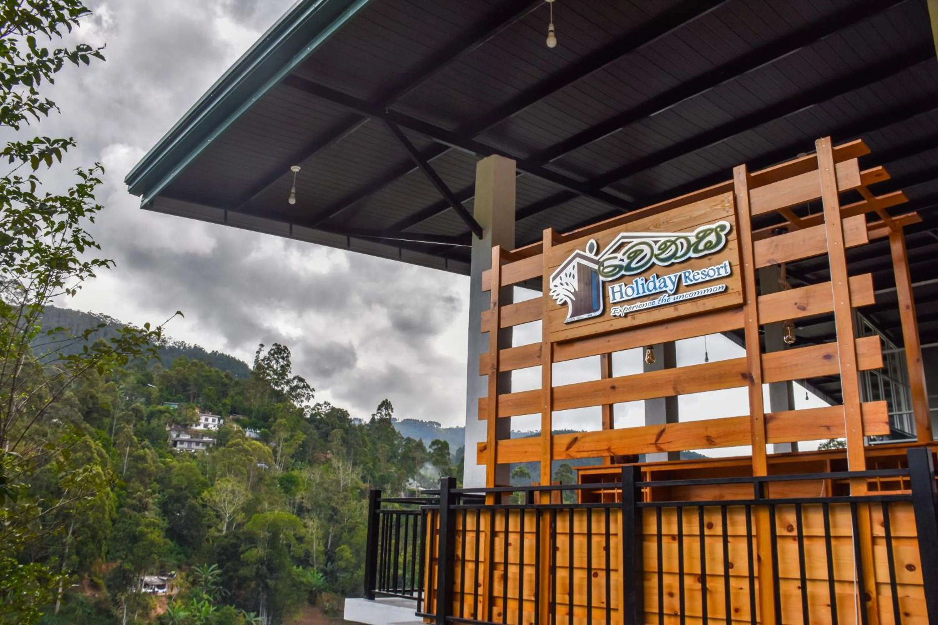 Facade/entrance in Top Mountain Resort
