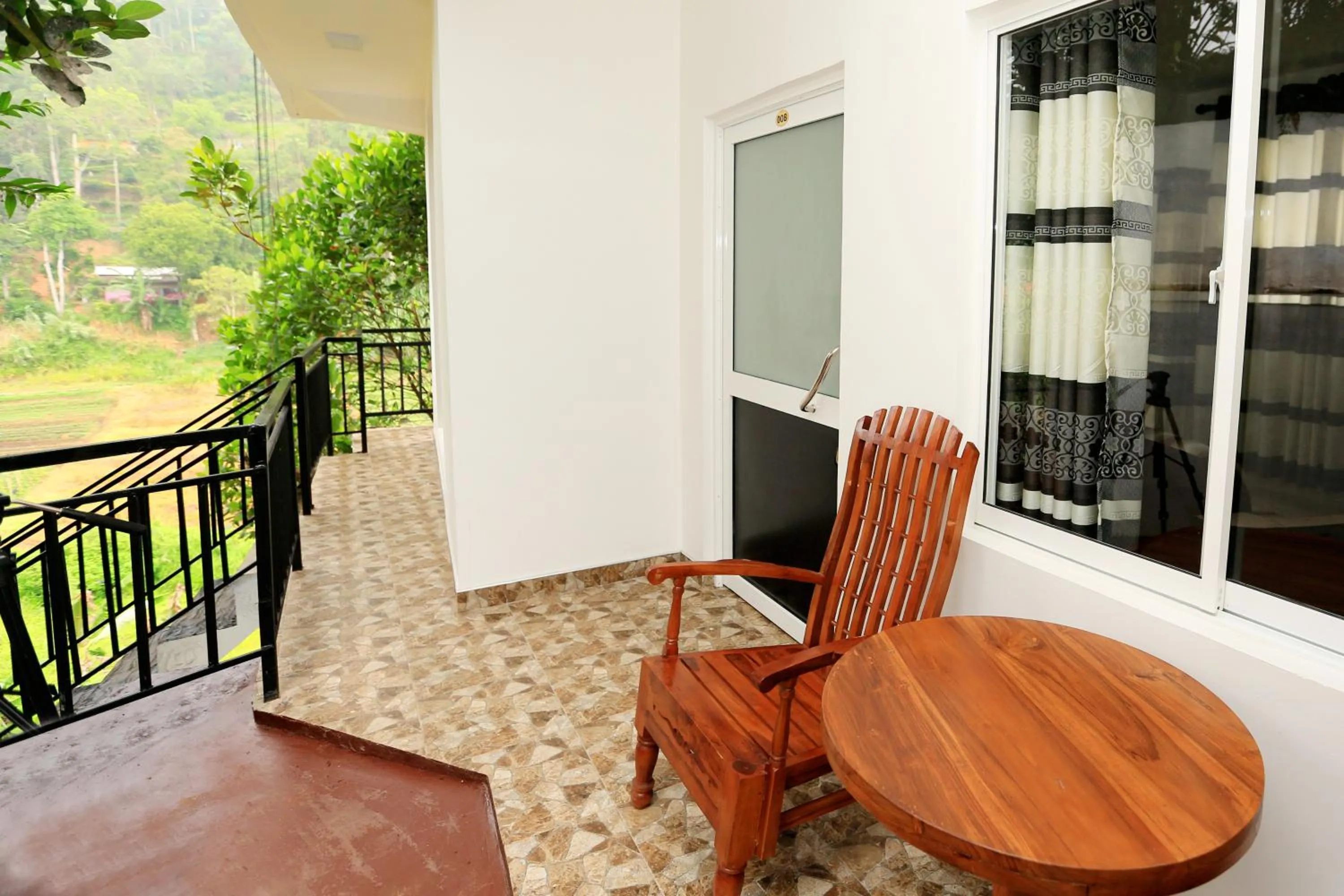 Facade/entrance in Top Mountain Resort