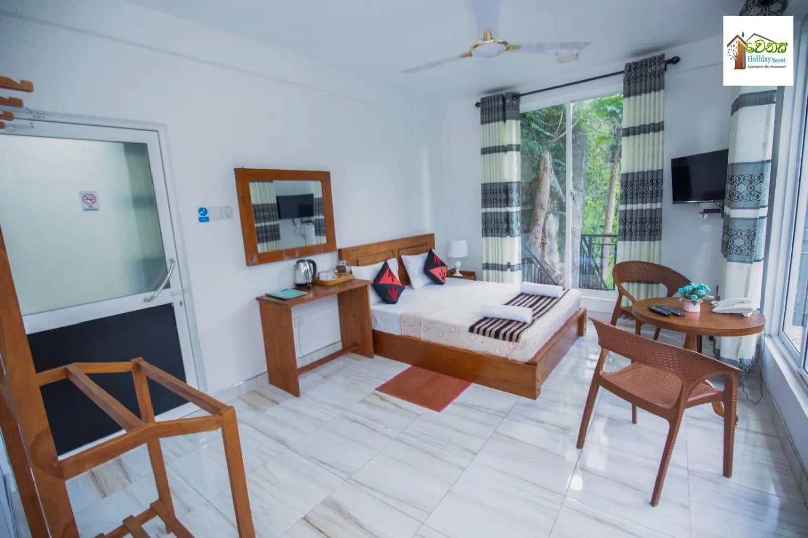 TV and multimedia, Bed in Top Mountain Resort