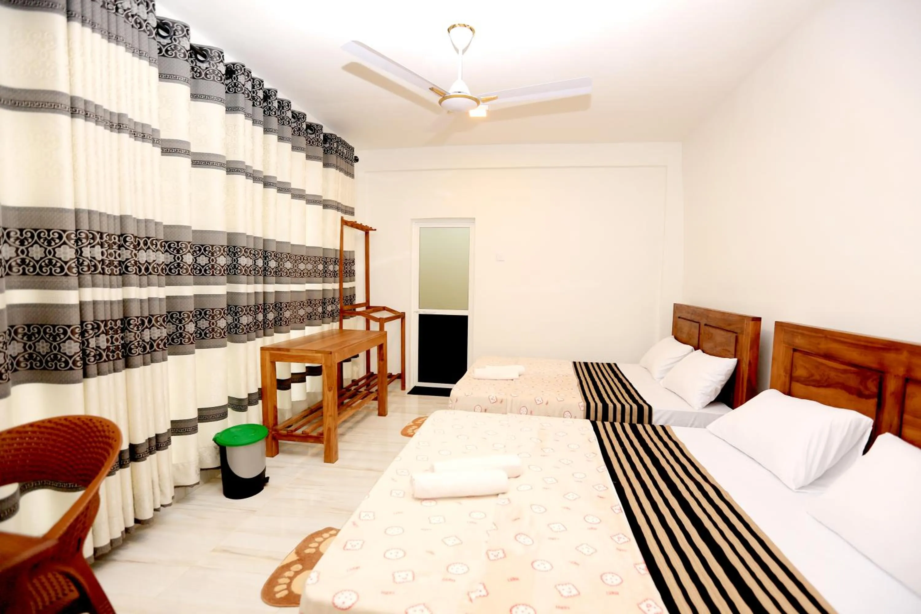 Bedroom, Bed in Top Mountain Resort